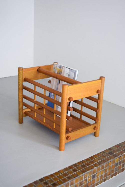 マガジンラック