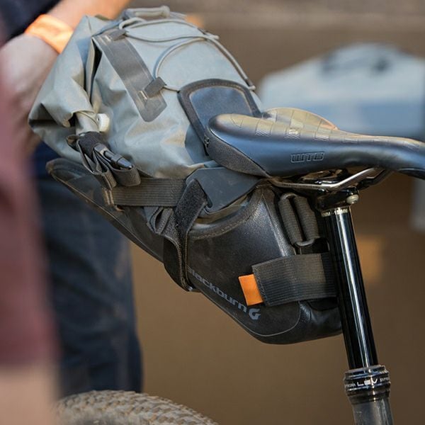 BLACKBURN / Outpost Elite Unversal Seat Pack And Dry Bags | Ponga.