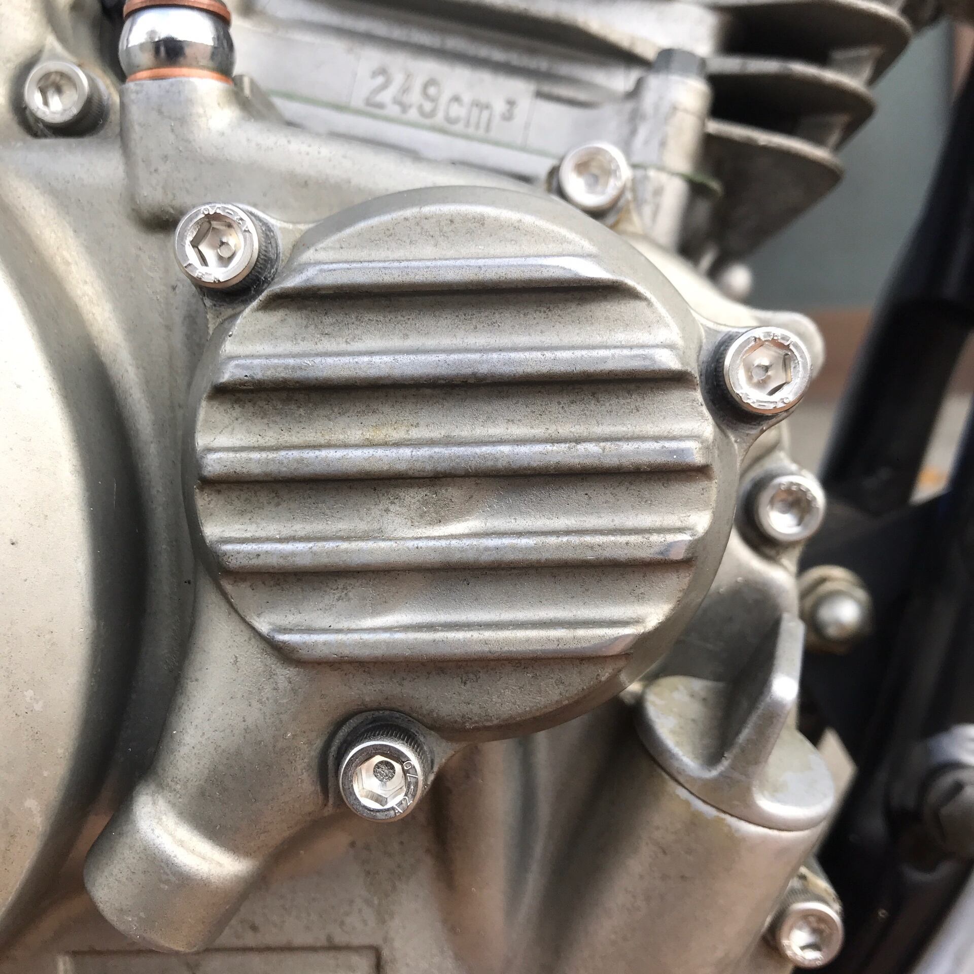 バフ工房 XJR400 XJR400R しる スプロケカバー(検)4HM クラッチ バフ工房 XJR400 XJR400R しる スプロケカバー(検)4HM クラッチ