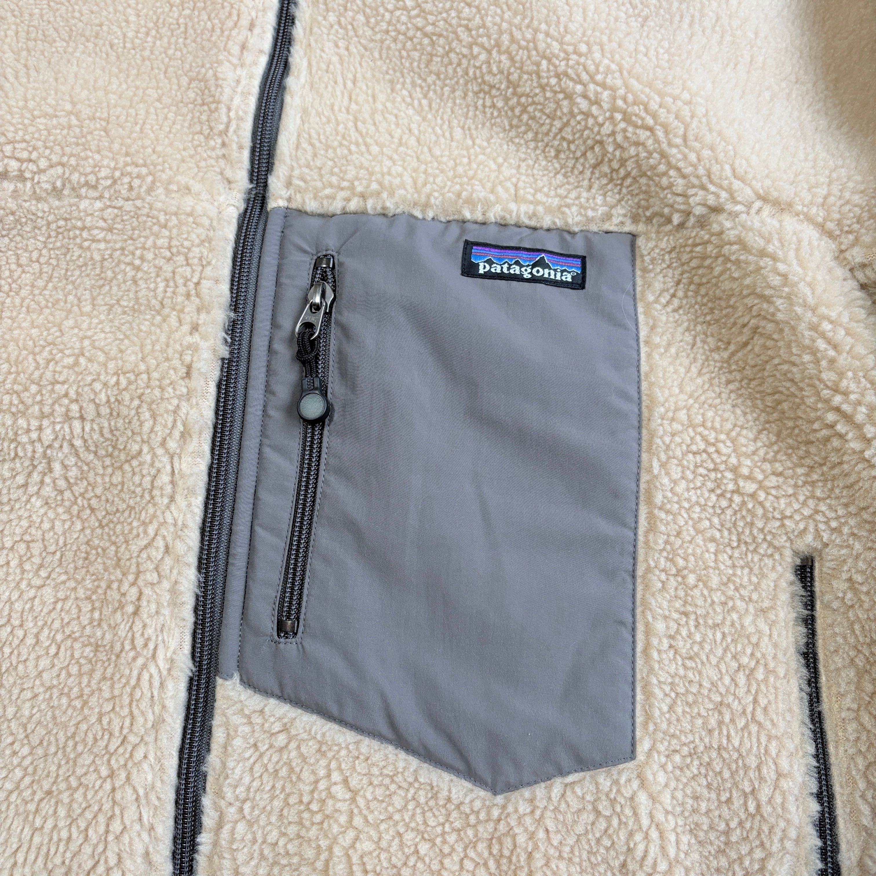 00s 2003年 CANADA製 【Dead Stock】 patagonia RETRO-X Jacket