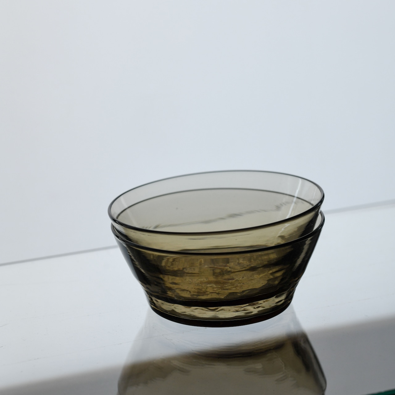 ヨシロ工房　サラダ小鉢（スモークブラウン）
