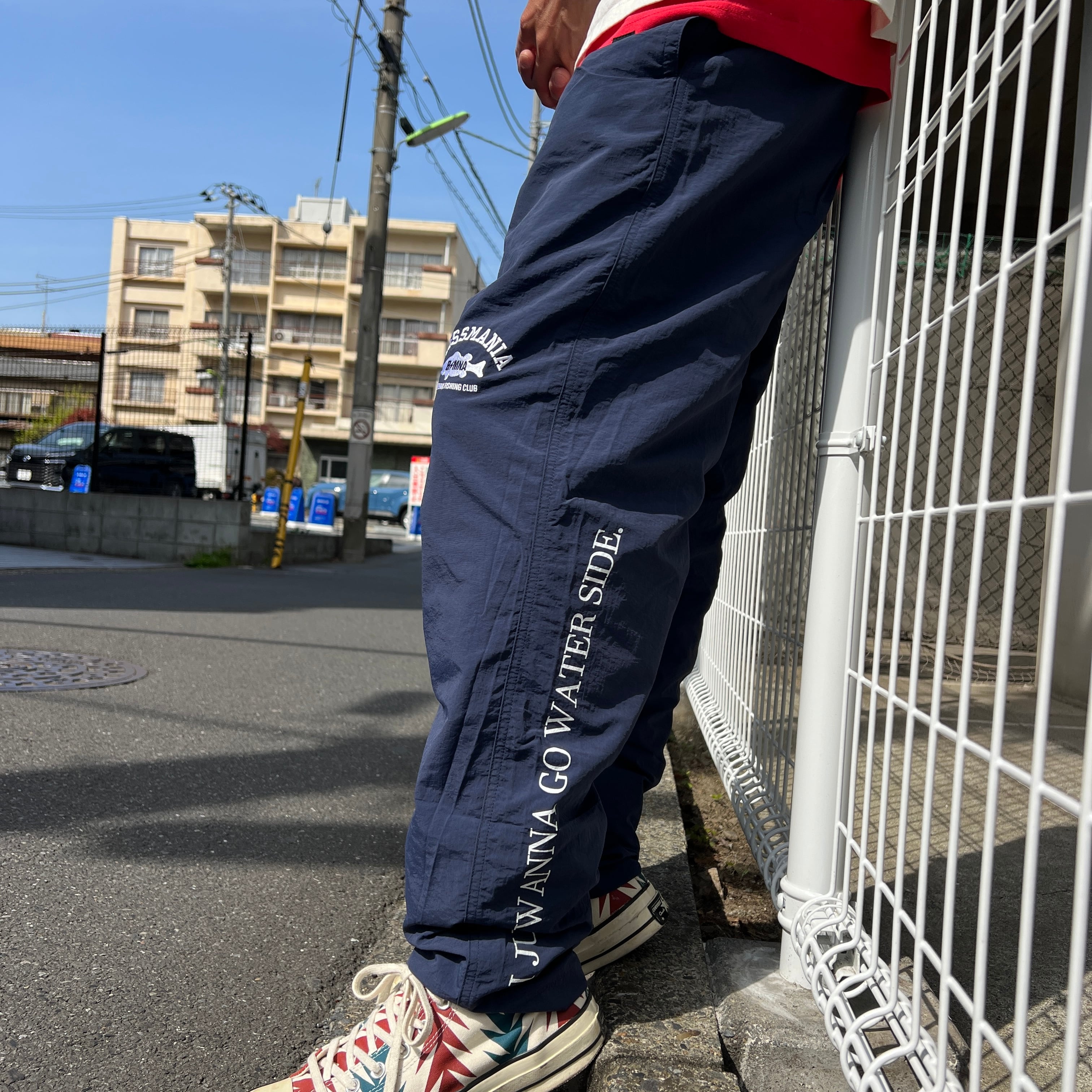 アーチロゴ刺繍バーサタイルナイロンパンツ [IND] | bassmania.jp