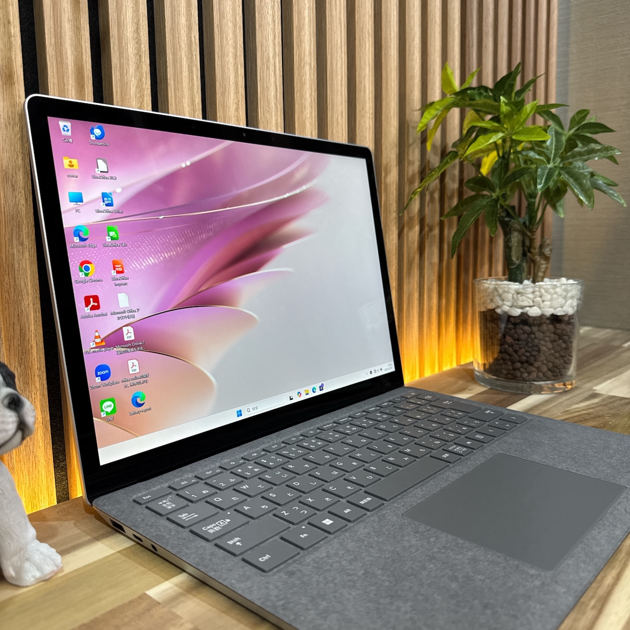 \ 公式ショップ限定価格❣️/ 準美品《2022年10月発表モデル》Surface Laptop 5 第12世代 SSD256GB メモリ8GB ノートPC 安心サポート＆3ヶ月保証付き
