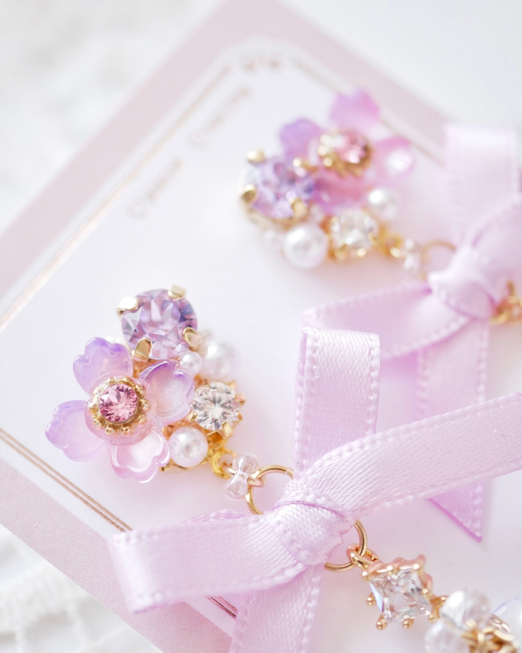 8509 ミスティアハートガラスビジューピアス/イヤリング | Amooo