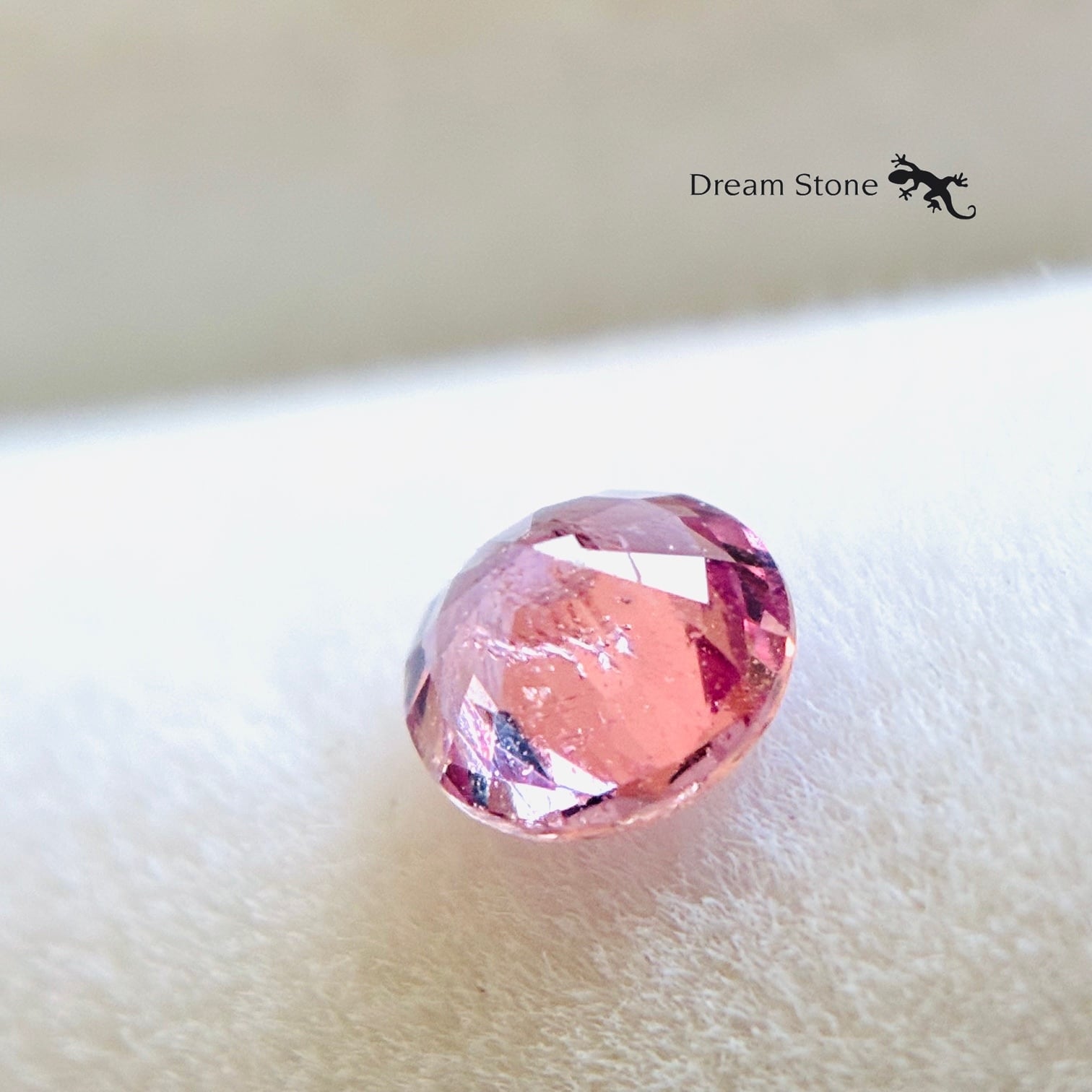 パパラチアサファイア 0.277ct ／ ソーティング付 SCN2132