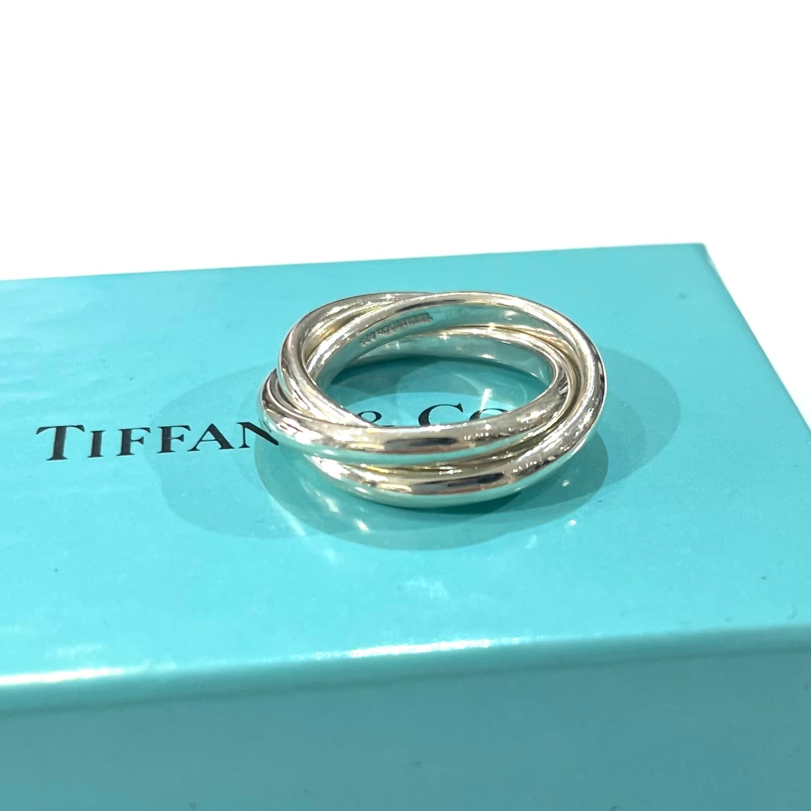 TIFFANY&CO】 【13-14号 】2420 希少ティファニートリニティ3連リング