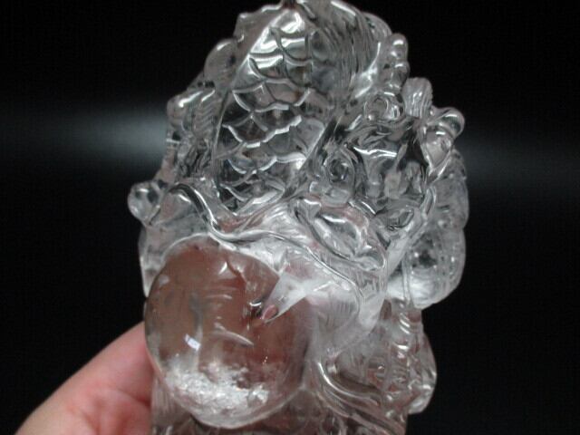 高級彫刻品　天然水晶龍　no,3