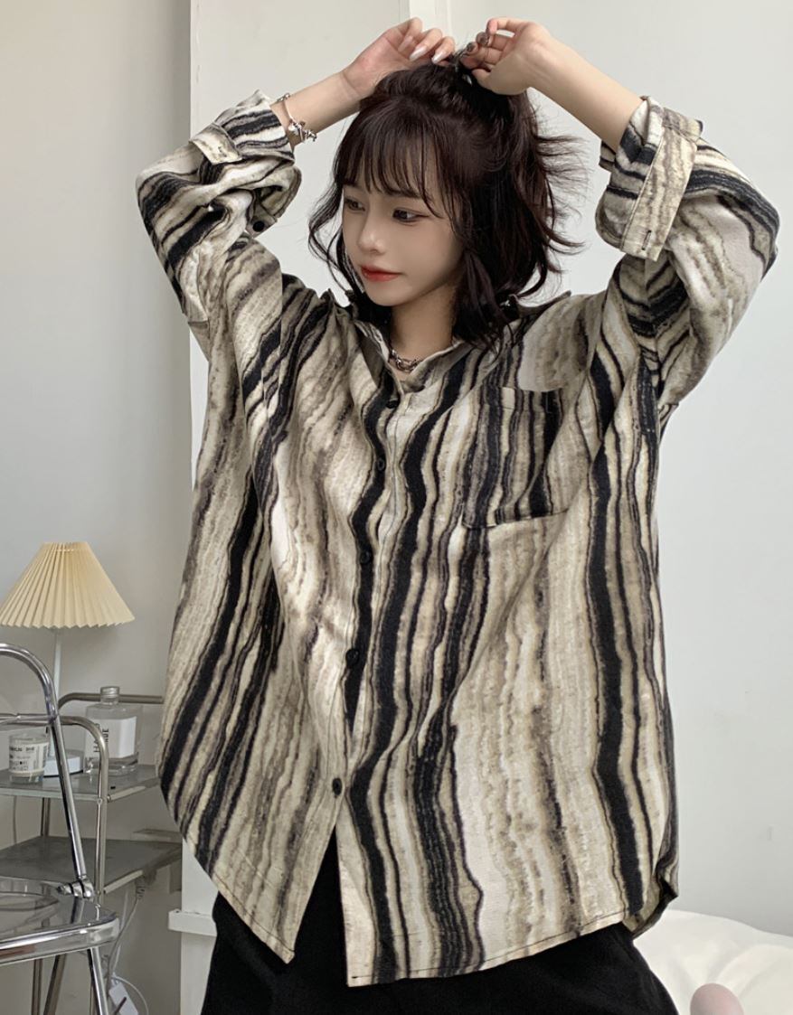 レディース トップス シャツ ストライプ おしゃれ モダン ストリート オルチャン 韓国ファッション 2631 Amouretvie 韓国系 モード系 個性的ファッションの通販サイト