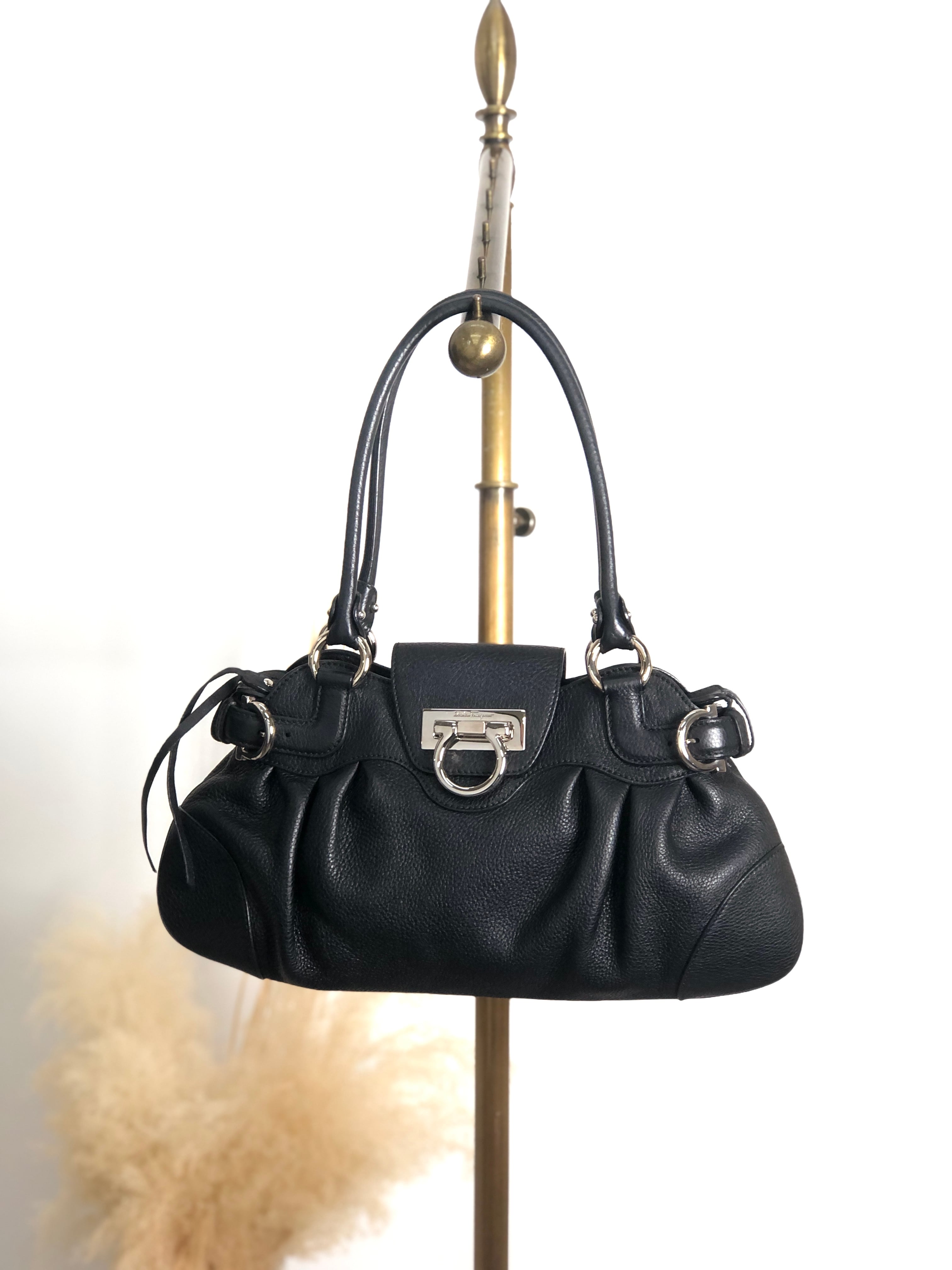 Salvatore Ferragamo サルヴァトーレ フェラガモ ハンドバッグ