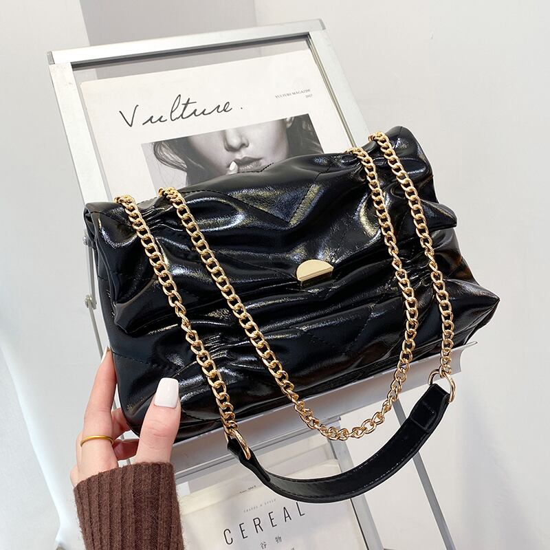 スタンダードオータムウィンターチェーン スタイル レトロ 秋物 冬物 スクウェア メッセンジャーバッグ 手作りハンドバック8403866363