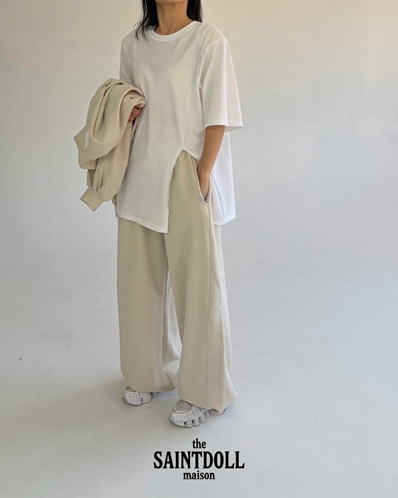 [SAINTDOLL] Diagonal cut tee / [세인트돌] 사선절개티