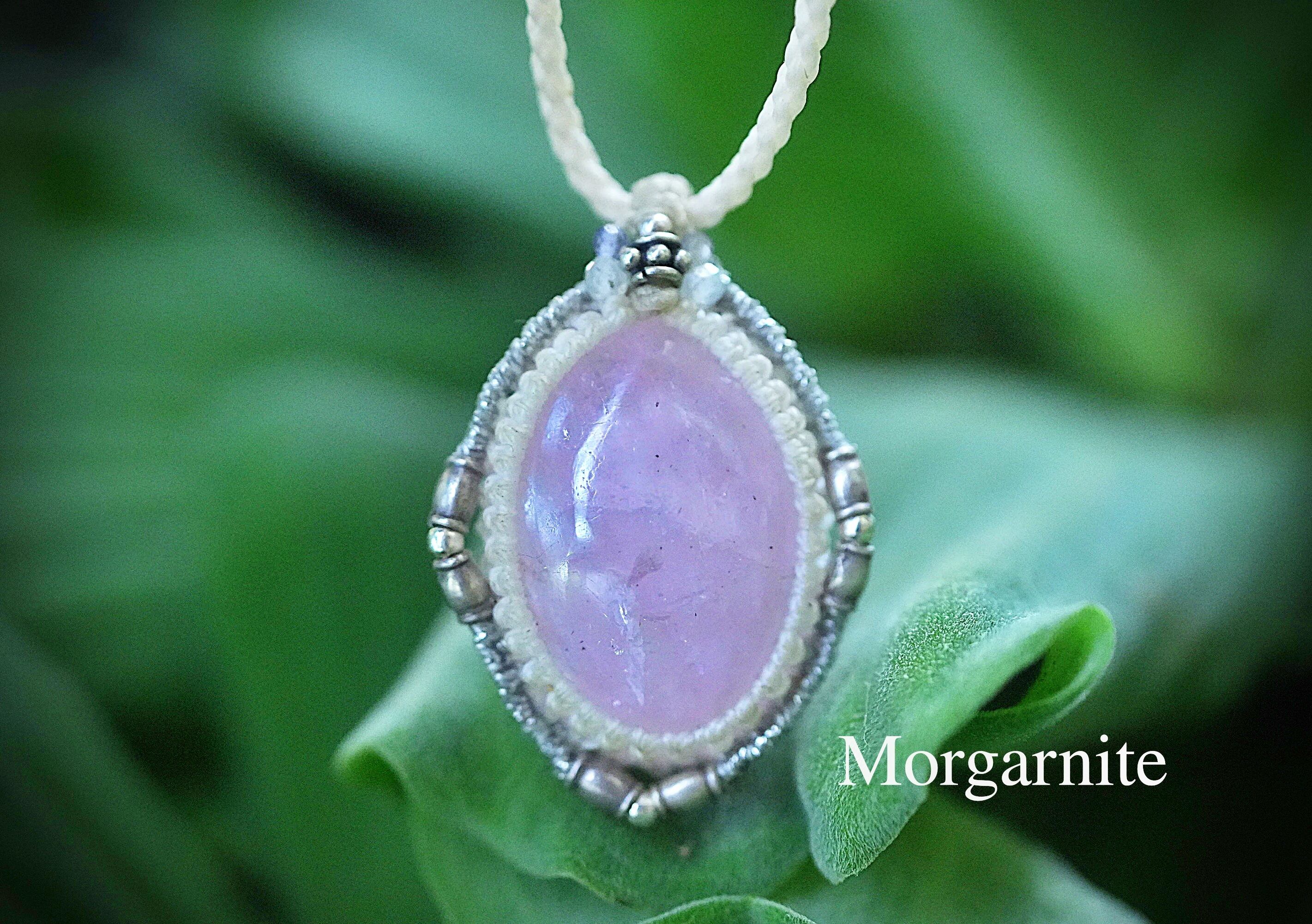 虹インクルージョン★ピンクモルガナイト マクラメネックレス 1833