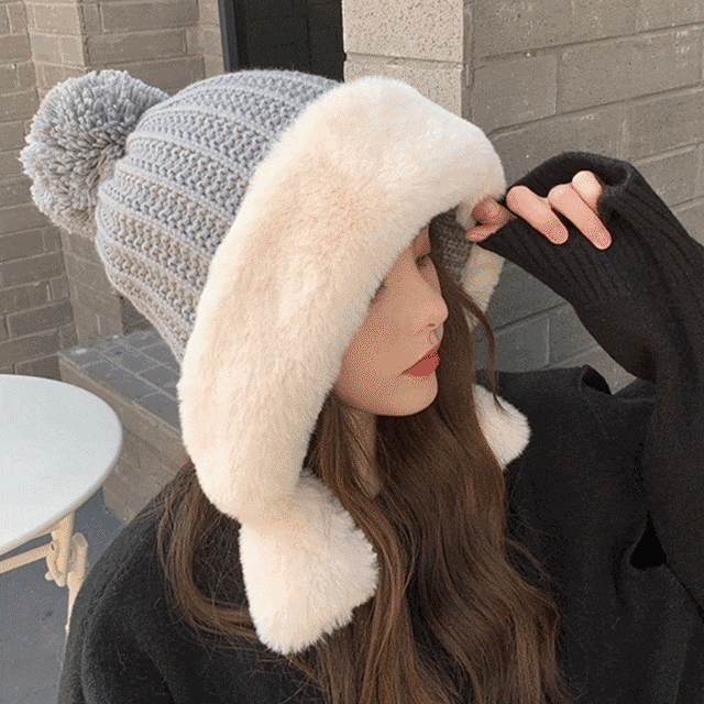 帽子 レディース ニット 女性 モコモコ 厚手 かわいい 大人可愛い シンプル カジュアル 大人 上品 おしゃれ 大人女子 こなれ感 メンズライク ラブリー キュート ガーリー 個性的 送料無料 存在感 フリーサイズ ブラック ベージュ グレー ピンク 無地 秋 冬 クリスマス バレンタイン 10代 20代 デート お出かけ 女子会 イベント 着回し 普段使い 韓国系 双子 ファッション コーデ スタイル あったか 防寒 モテ トレンド 流行 インスタ映え ふわふわ つばなし ファー ウール 甘め