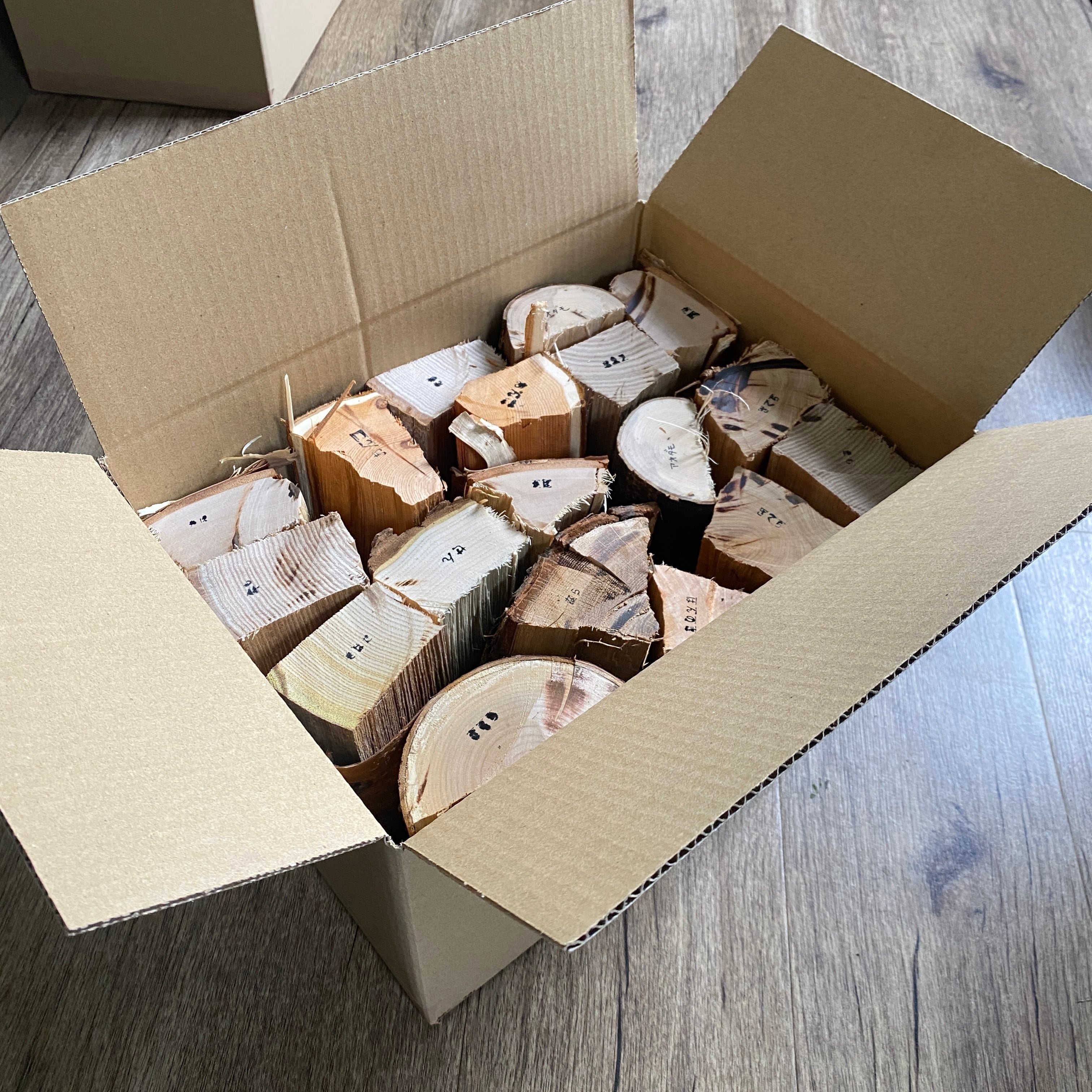 道産広葉樹ミックス薪セット | wonderlife