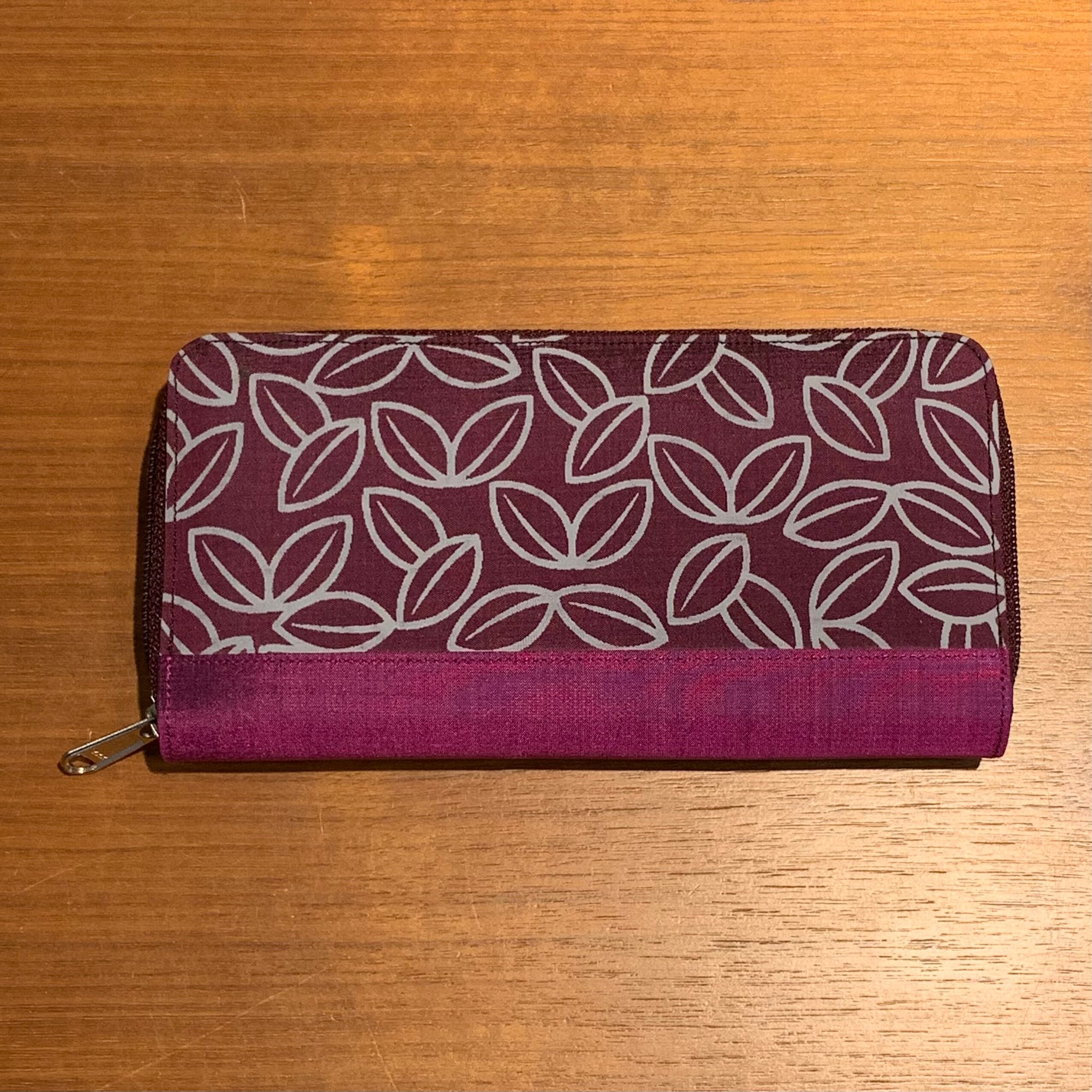 【完売御礼】春財布 シルク財布 クリスマス 軽い財布 LEAF WALLET カンボジアシルク シルク ソウタカンボジアシルク