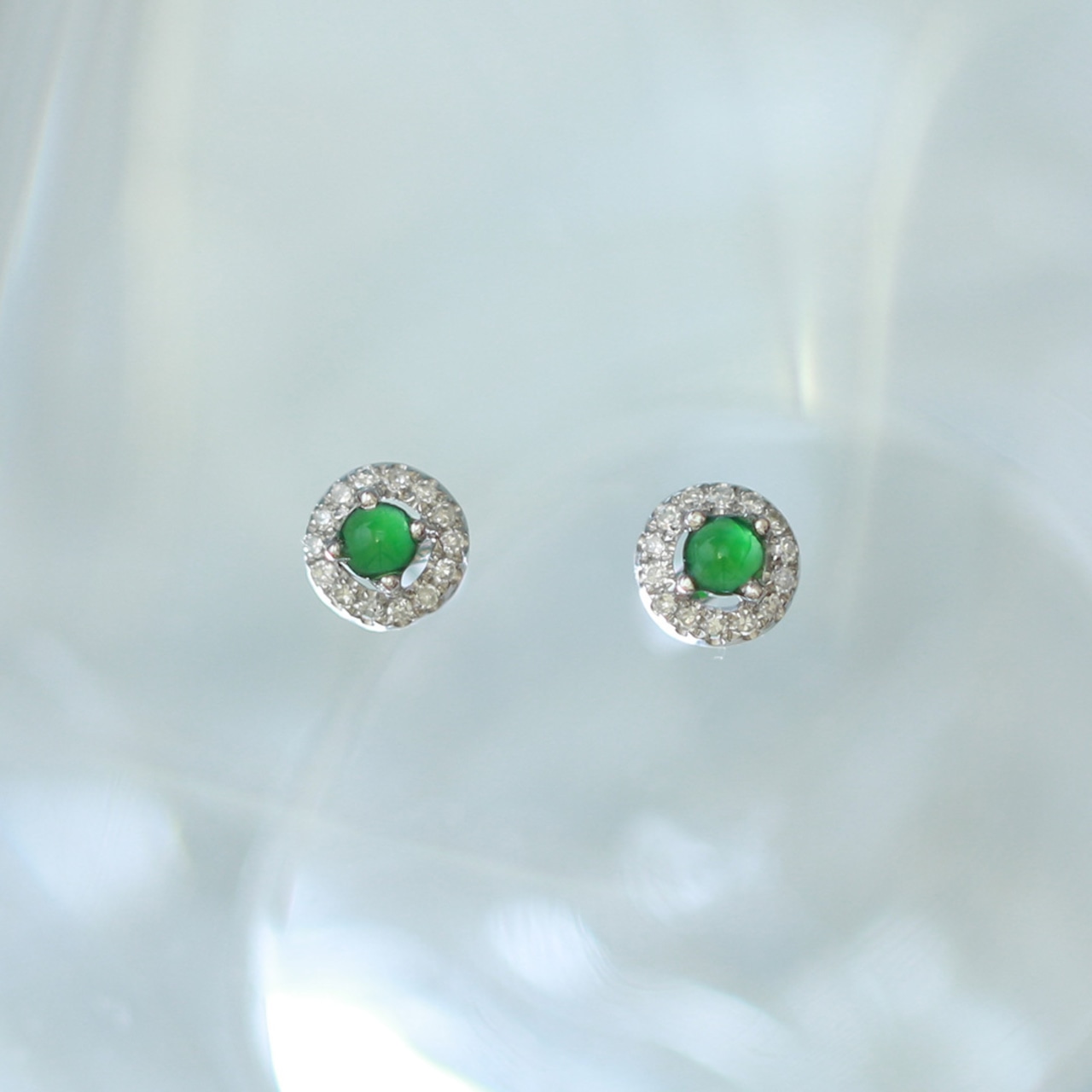溢れ出る透明感！翡翠ダイヤ入りピアス A貨翡翠 jd_mm1130