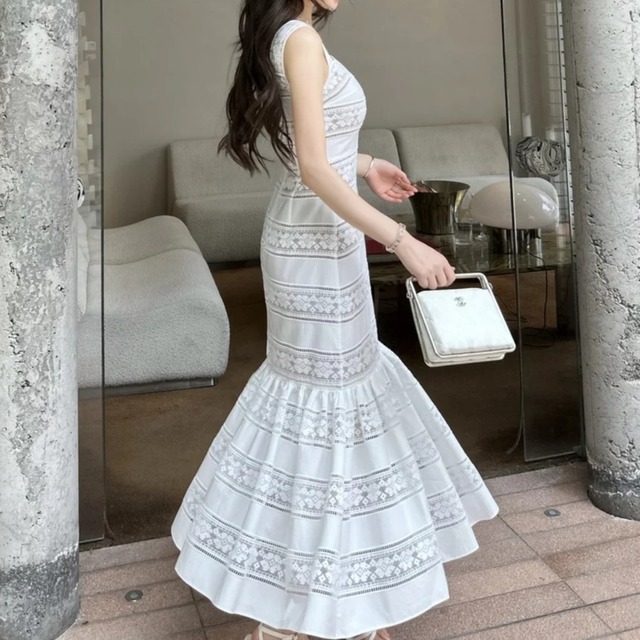 Sheer lace dress　2605087