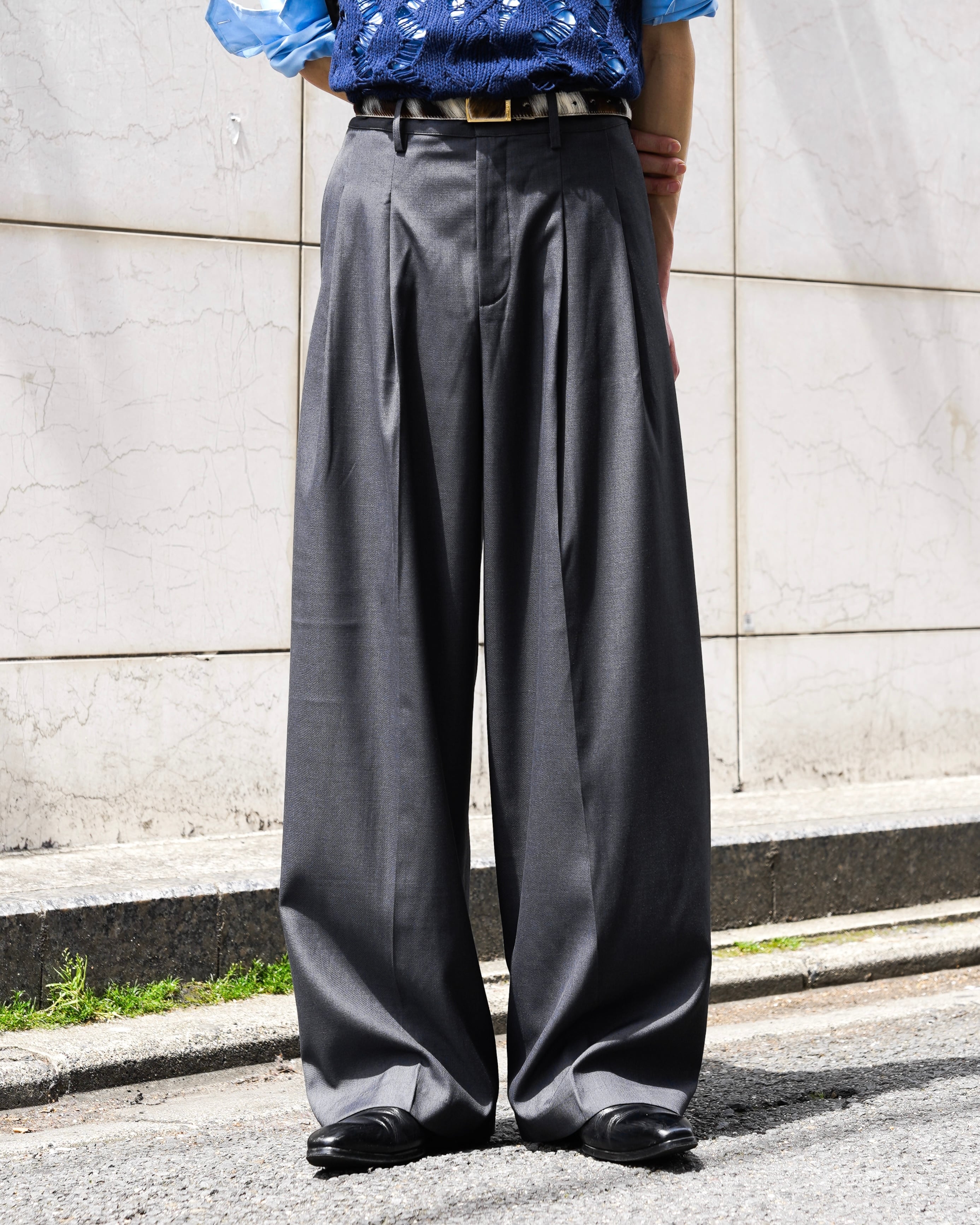 Hype】two tuck wide trousers | hypeofficial