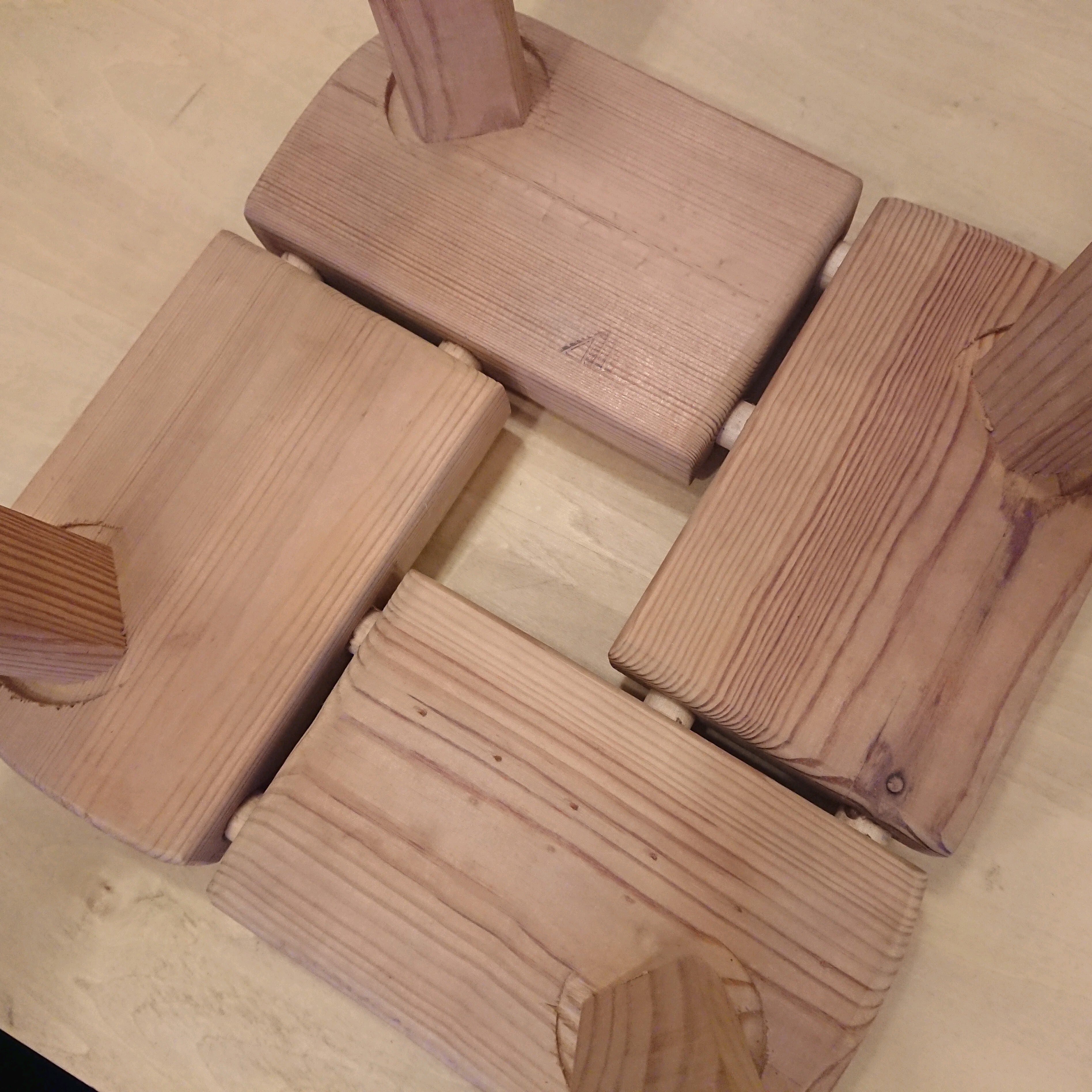 北欧ヴィンテージ フィンランド パイン材スツール サウナスツール