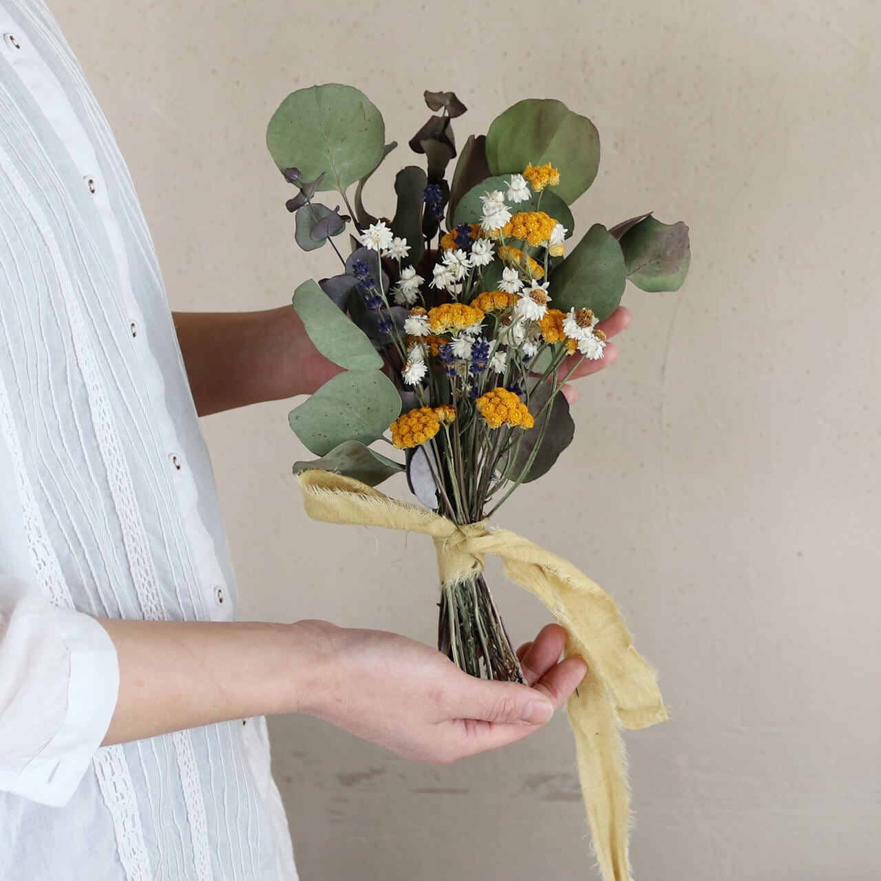 ドライフラワースワッグ イエロー ＊ 黄色 と ラベンダー が かわいい