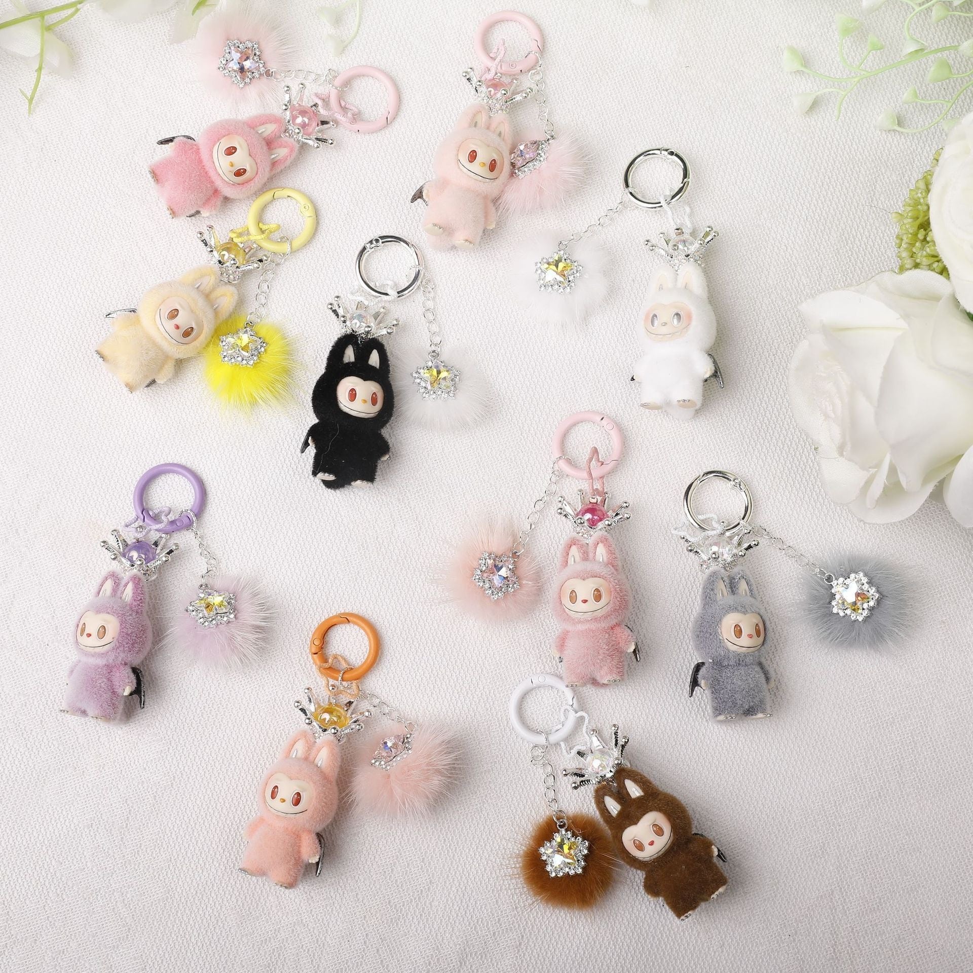 Labubu キーホルダー&ストラップ✨ | dolloveyou