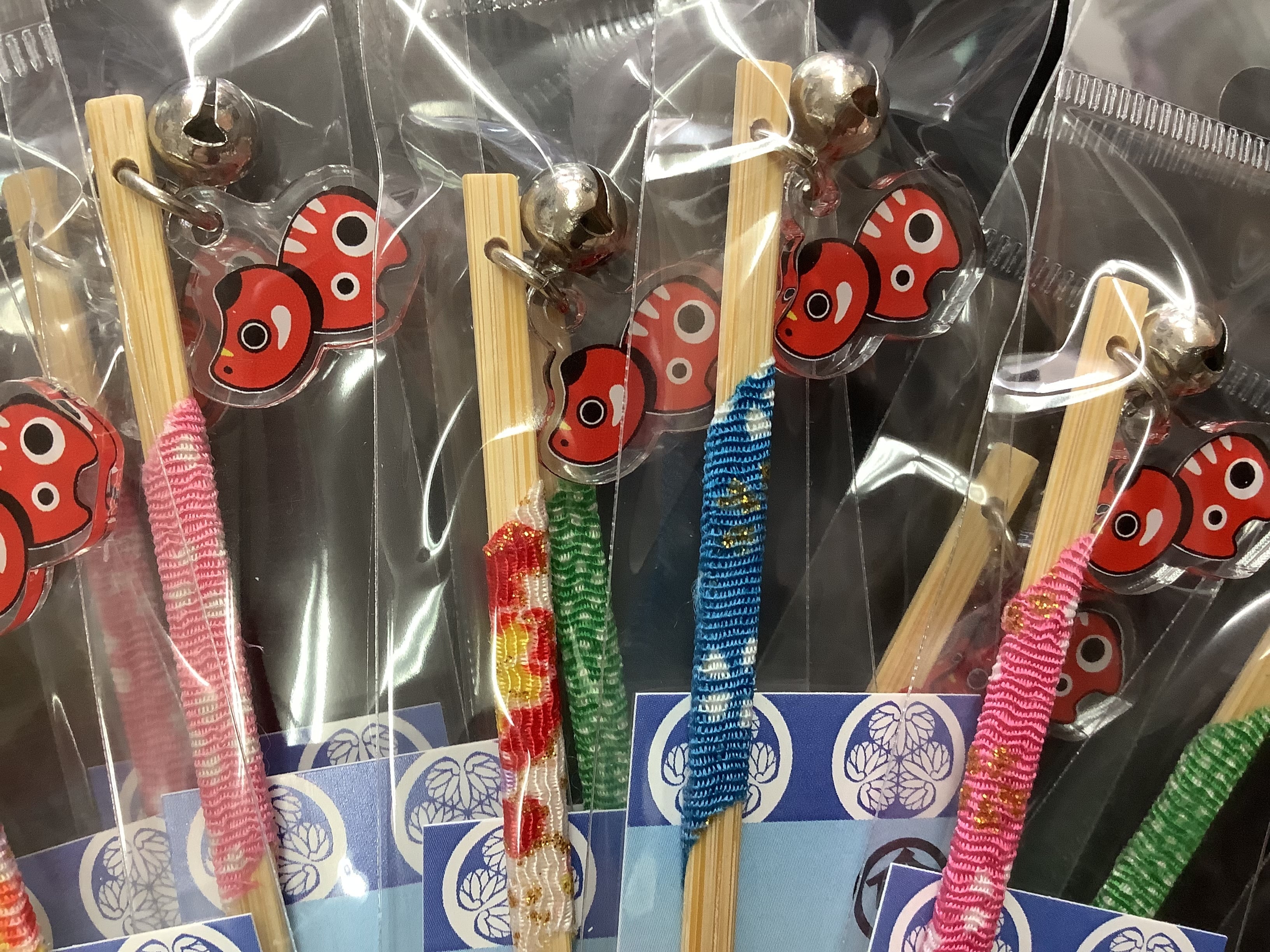 鈴付き赤べこ耳かき | 七日町観光案内所