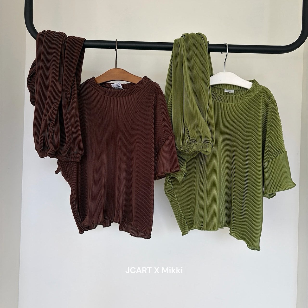 【予約】pleats half T/Free size