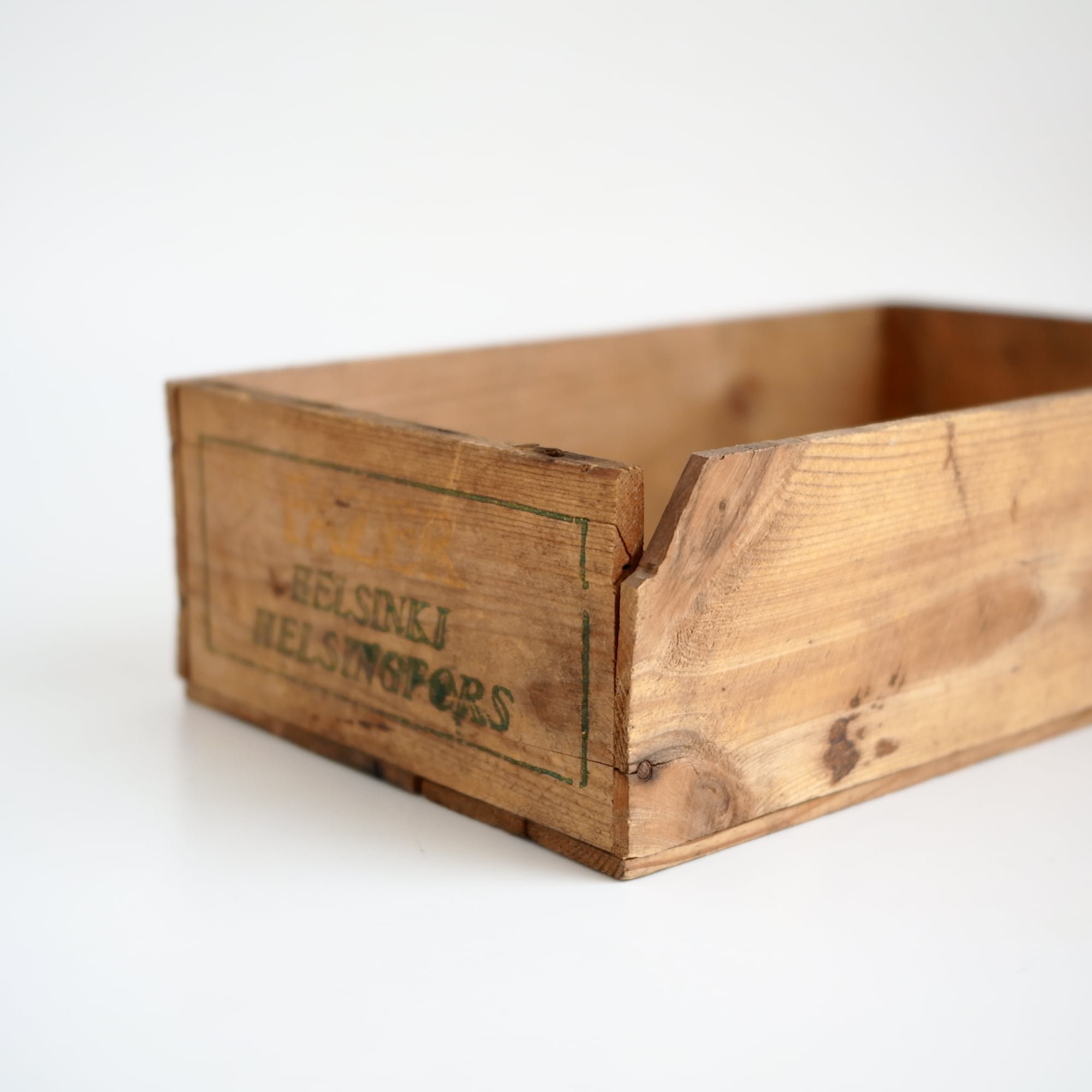 FAZER Wooden Crate | troldhaugen antiques ｜ 北欧アンティーク・古道具