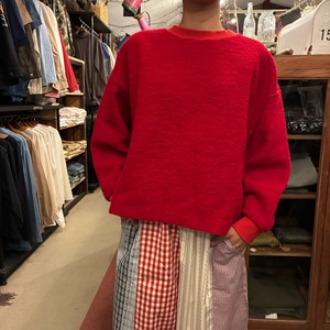 UNIVERSAL TISSU　ユニバーサルティシュ　ウールシャギー プルオーバー　アカ　レッド　ベージュ　トップス　ニット　スエット　ジャージー素材　日本製