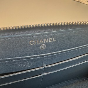 CHANEL シャネル ココマークパテントレザー長財布 ブルー A-9670