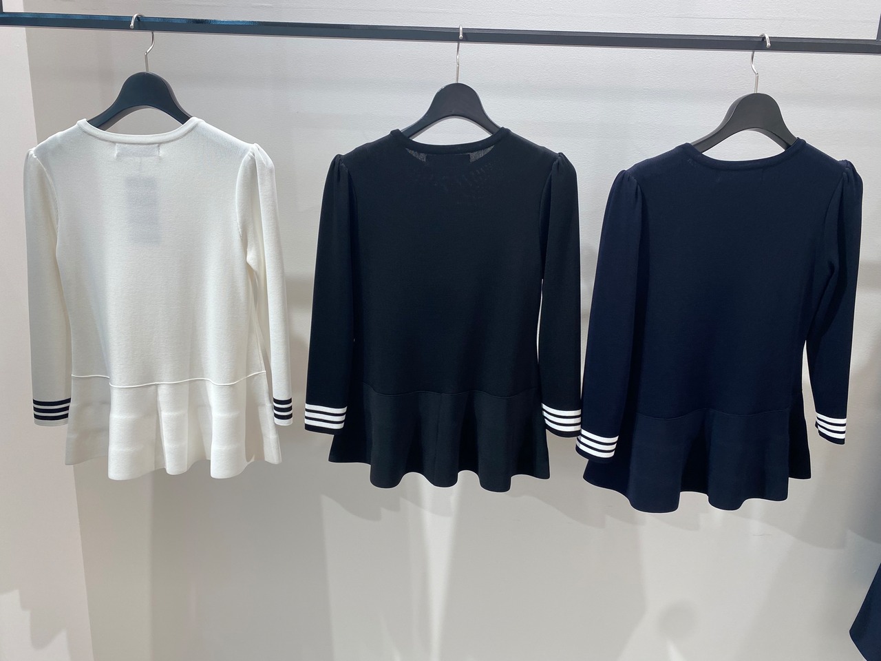 BORDERS at BALCOMY RAYON PEPLUM KNIT3色展開 ボーダーズアットバルコニー　レーヨンペプラムニット