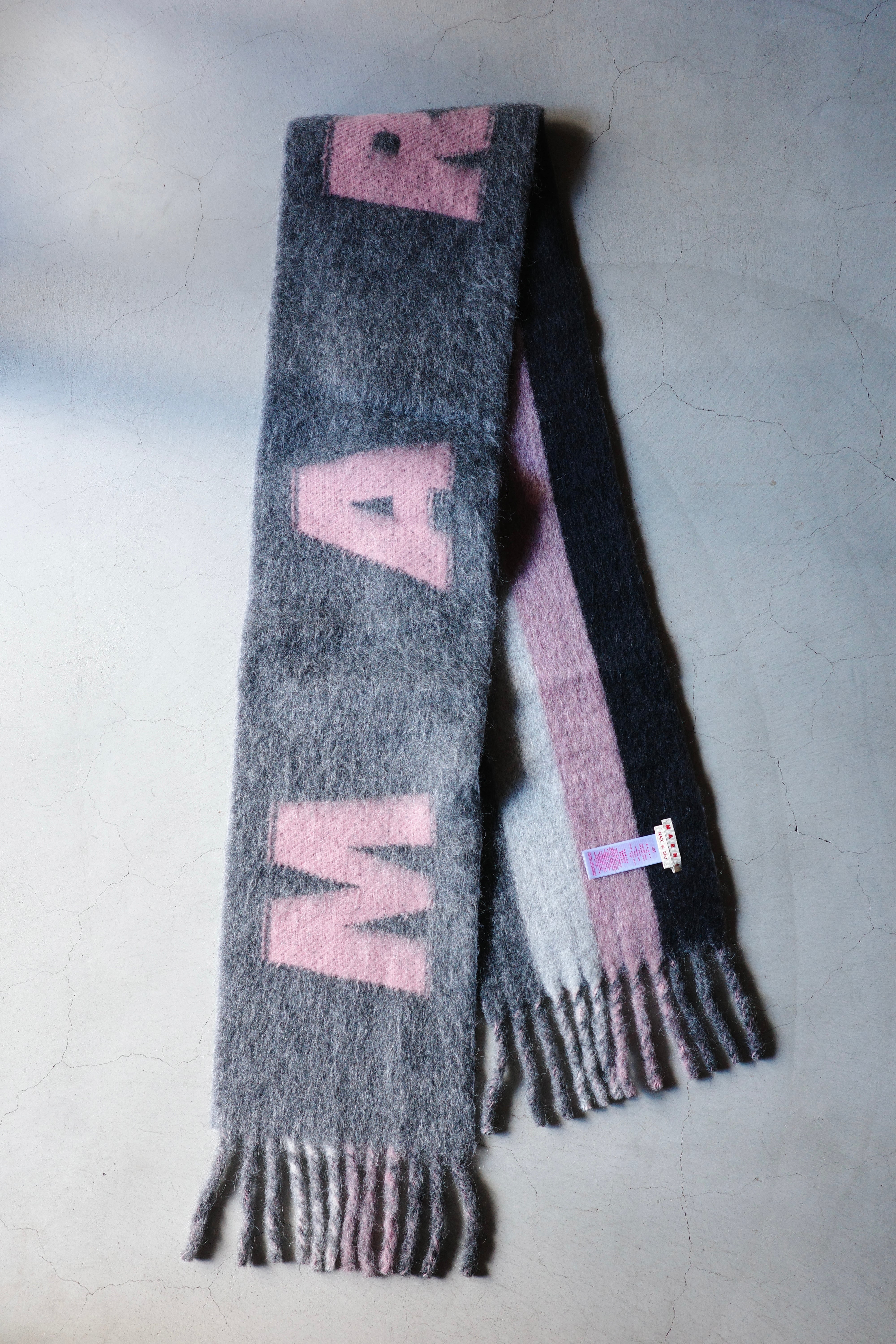 MARNI 【MUFFLER -Pink-】