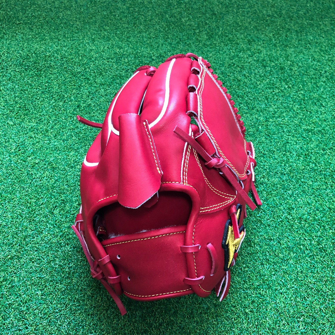 【投手用】KNS-02モデル（NEW和牛×コユニ仕様）