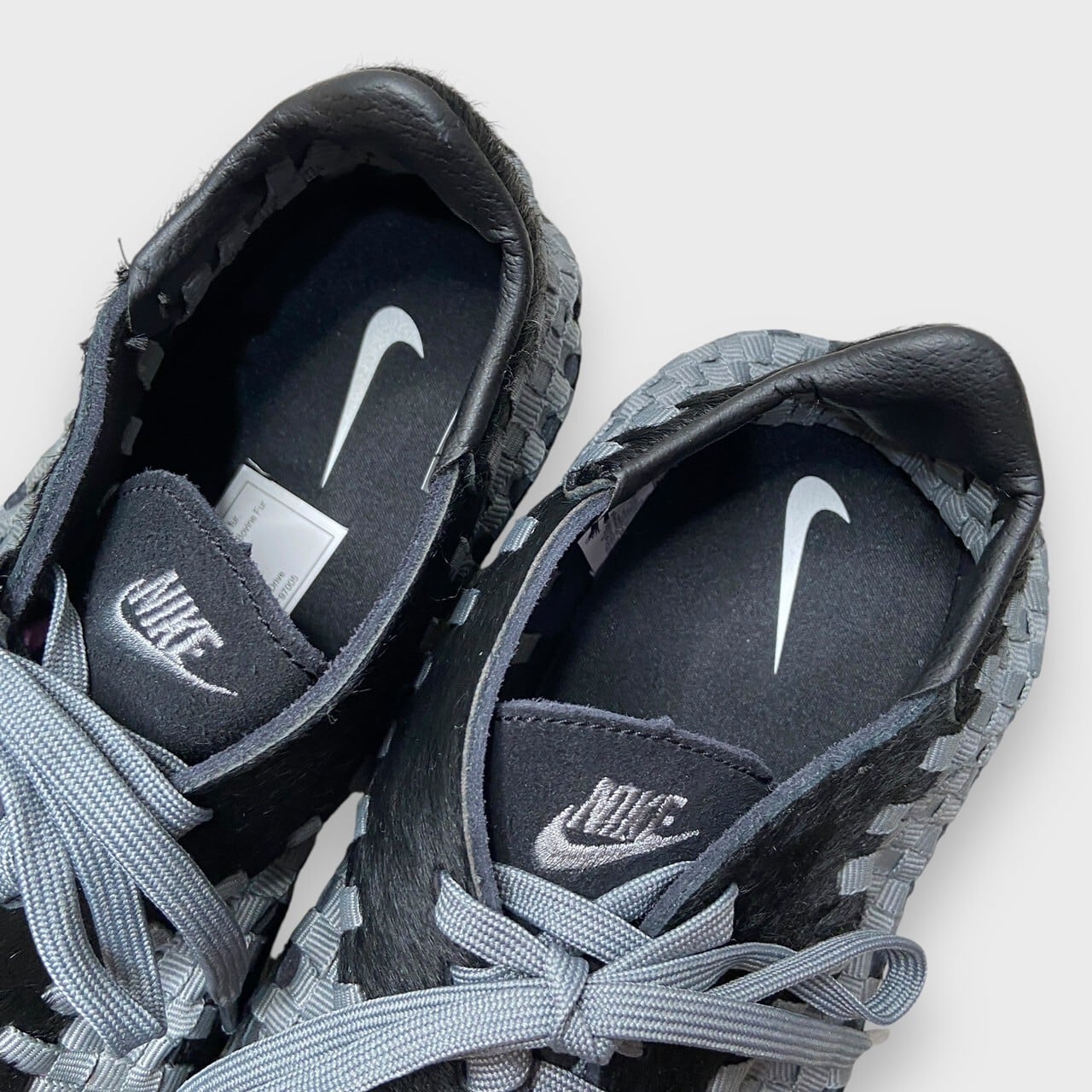 新品未使用 NIKE エアフットスケープウーブン フェイクファー 黒