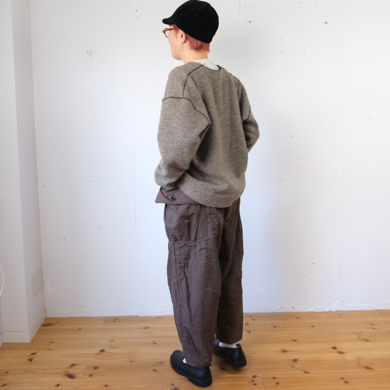 ASEEDONCLÖUD(アシードンクラウド)Student dormitory pullover リバーシブルカットソー（表=ダークブラウン/裏=杢グレー）