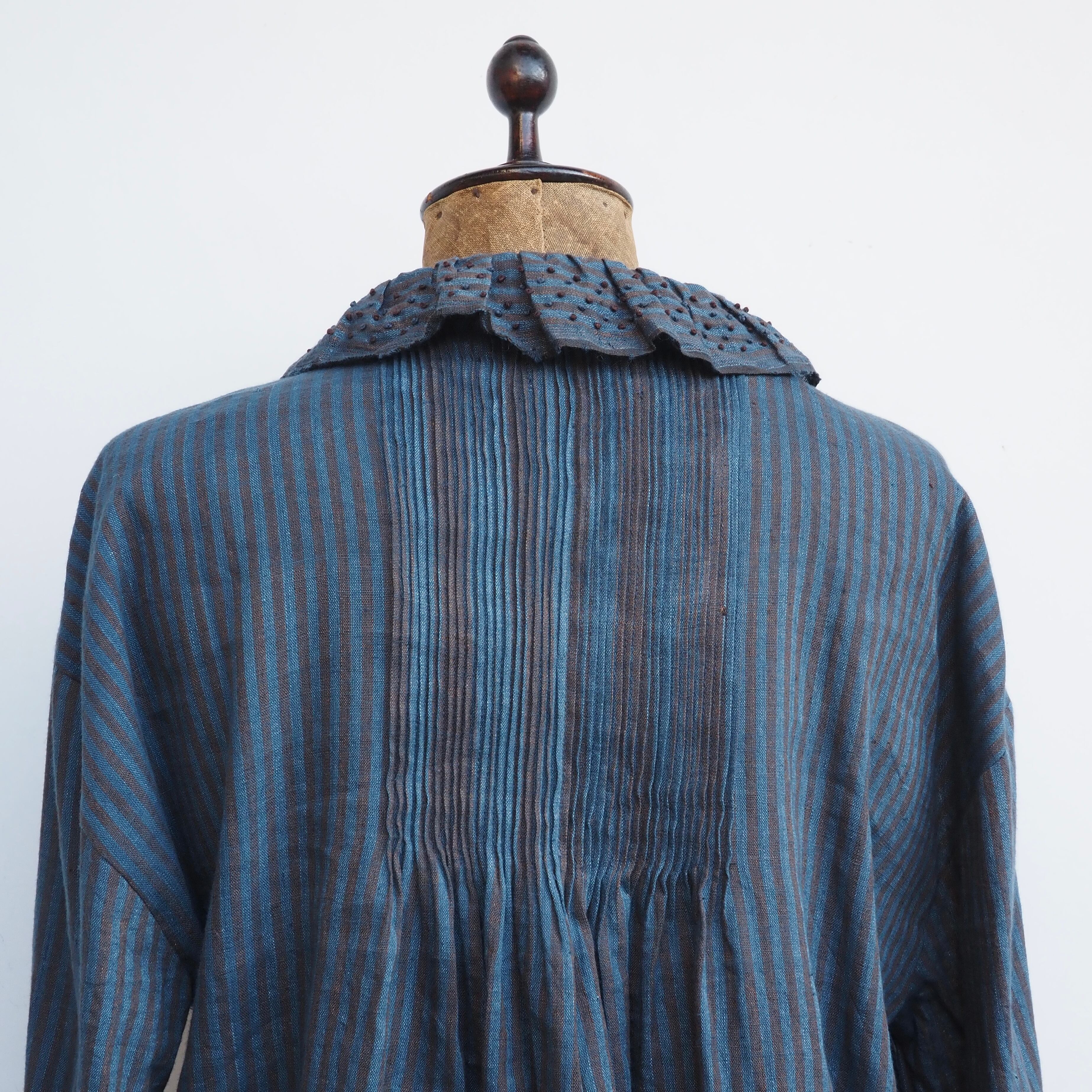 BUNON/Embroidery Frill Blouse /ブラウス(Brown×Blue strip)