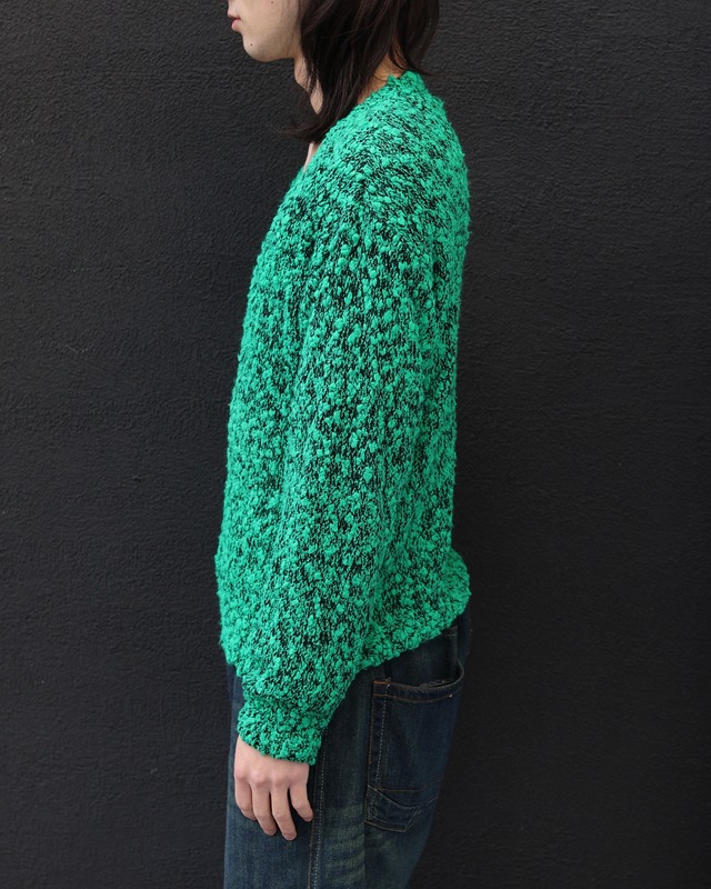 loosevneck mesh knit