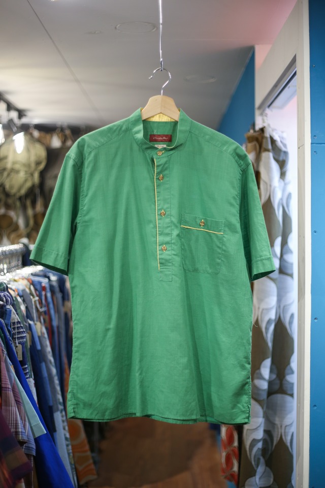 Green stand collar pullover tops
