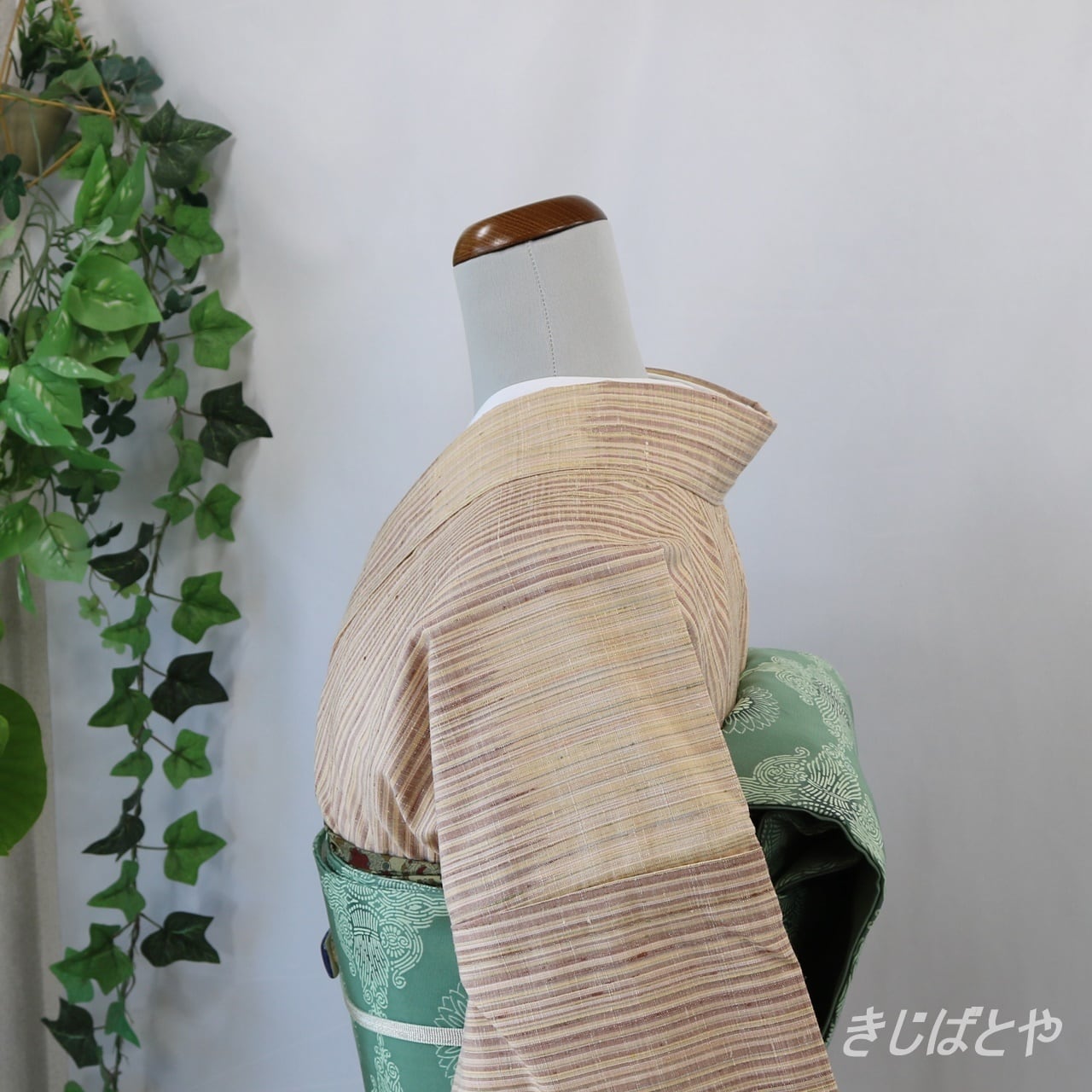 単衣 付下げ 地紙と手鏡 牡丹と菊の花 暈し 浪花鼠色 KK-1569 【公式通販】