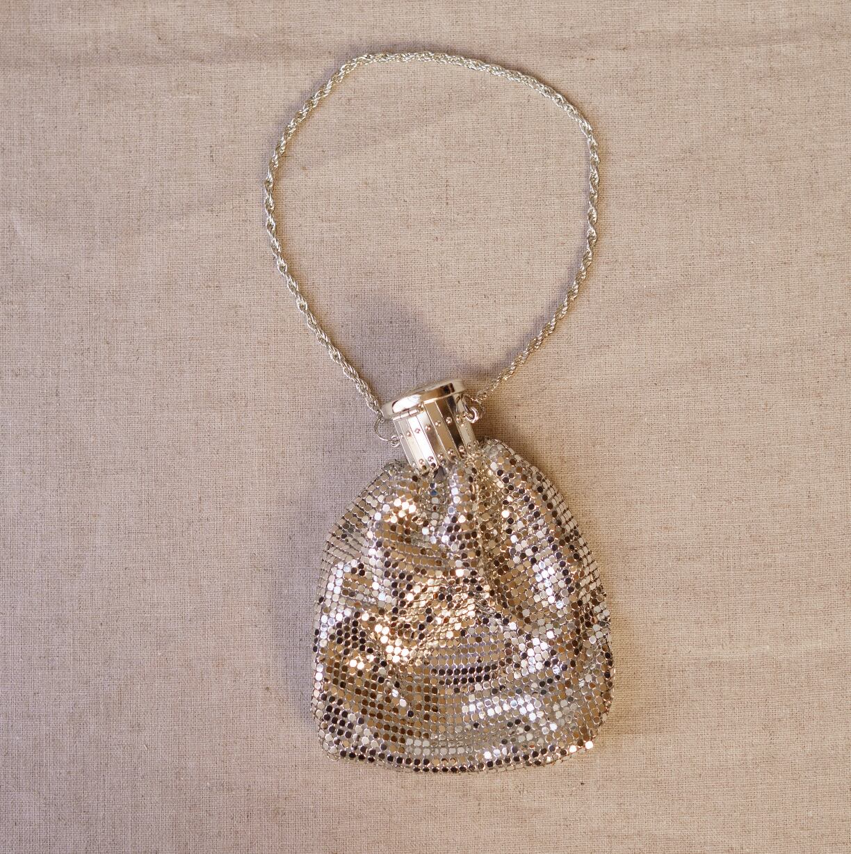 The “Serene Europe” Collection 71 6