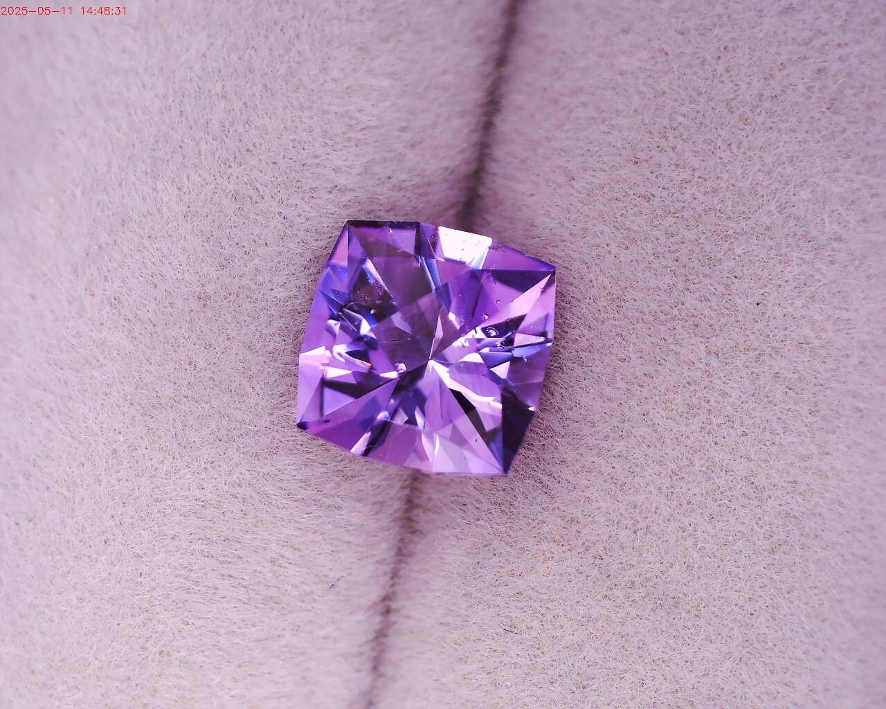 アメジスト　鉱石 アメジスト 1.11ct | ironahoseki