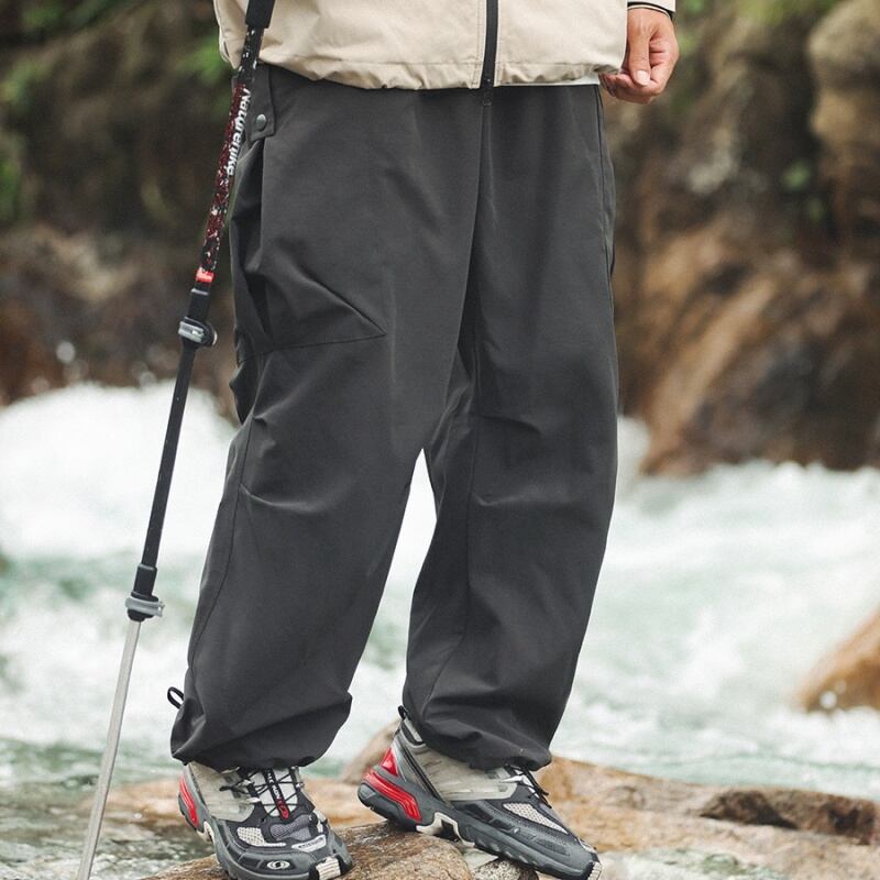 マルチポケット付きストレートカーゴパンツ A18666