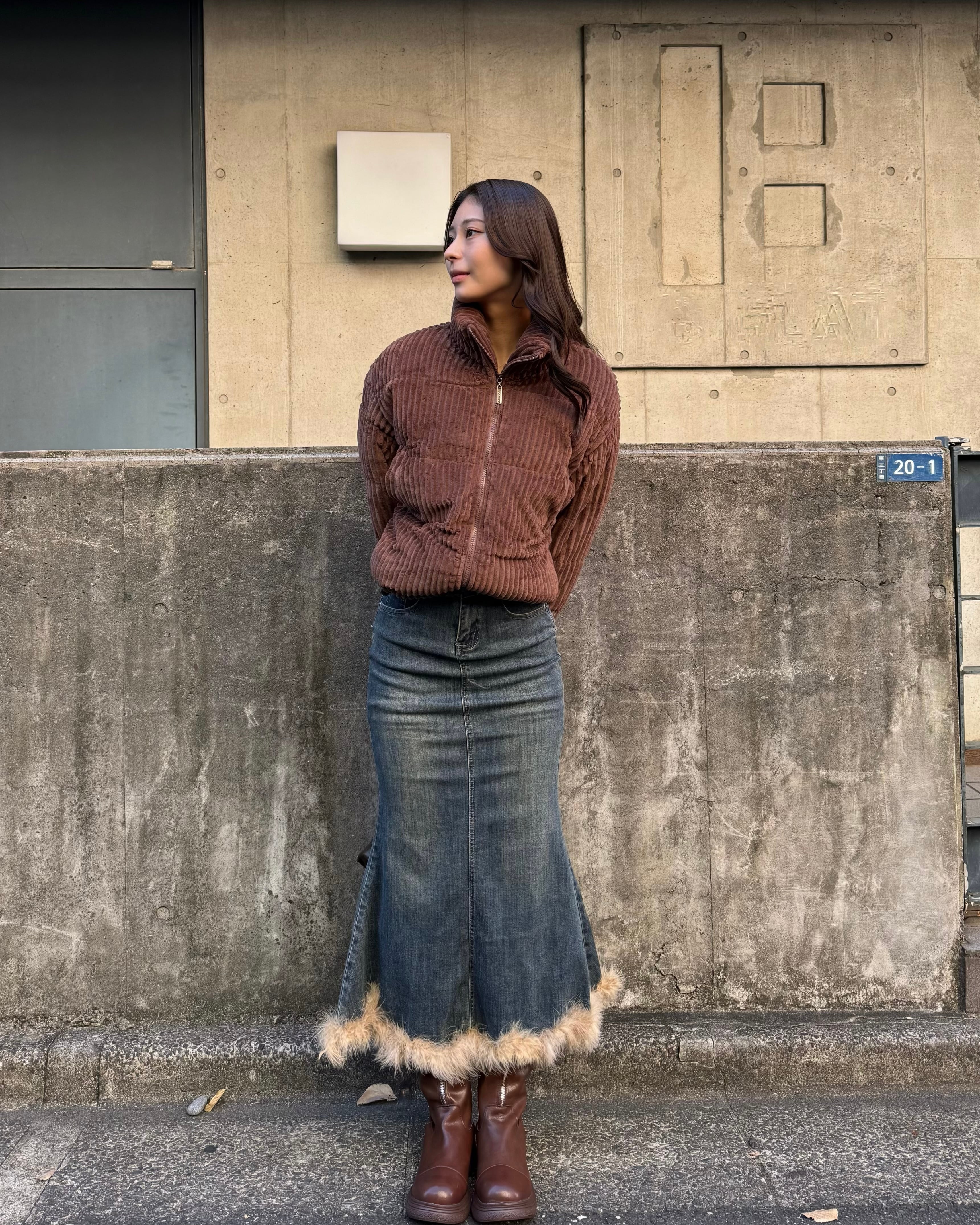 ファーデザインデニムマーメイドスカート V04525