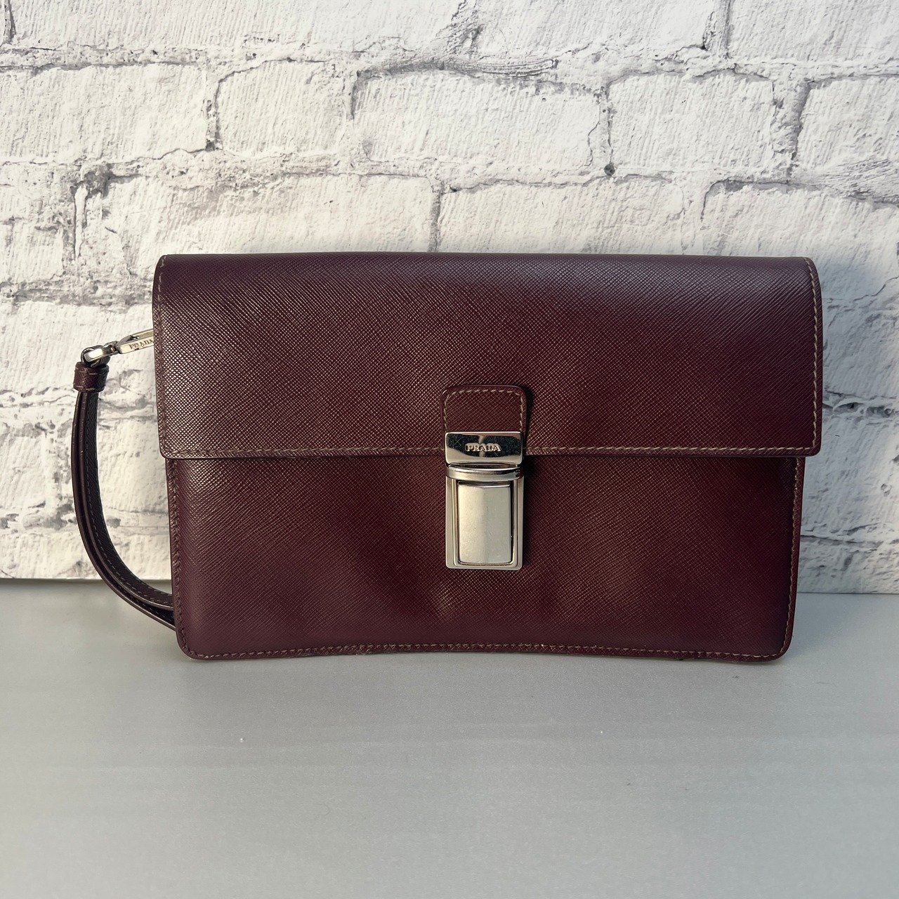 【最終処分SALE】PRADA プラダ  レザー クラッチバッグ ブラウン A-10845