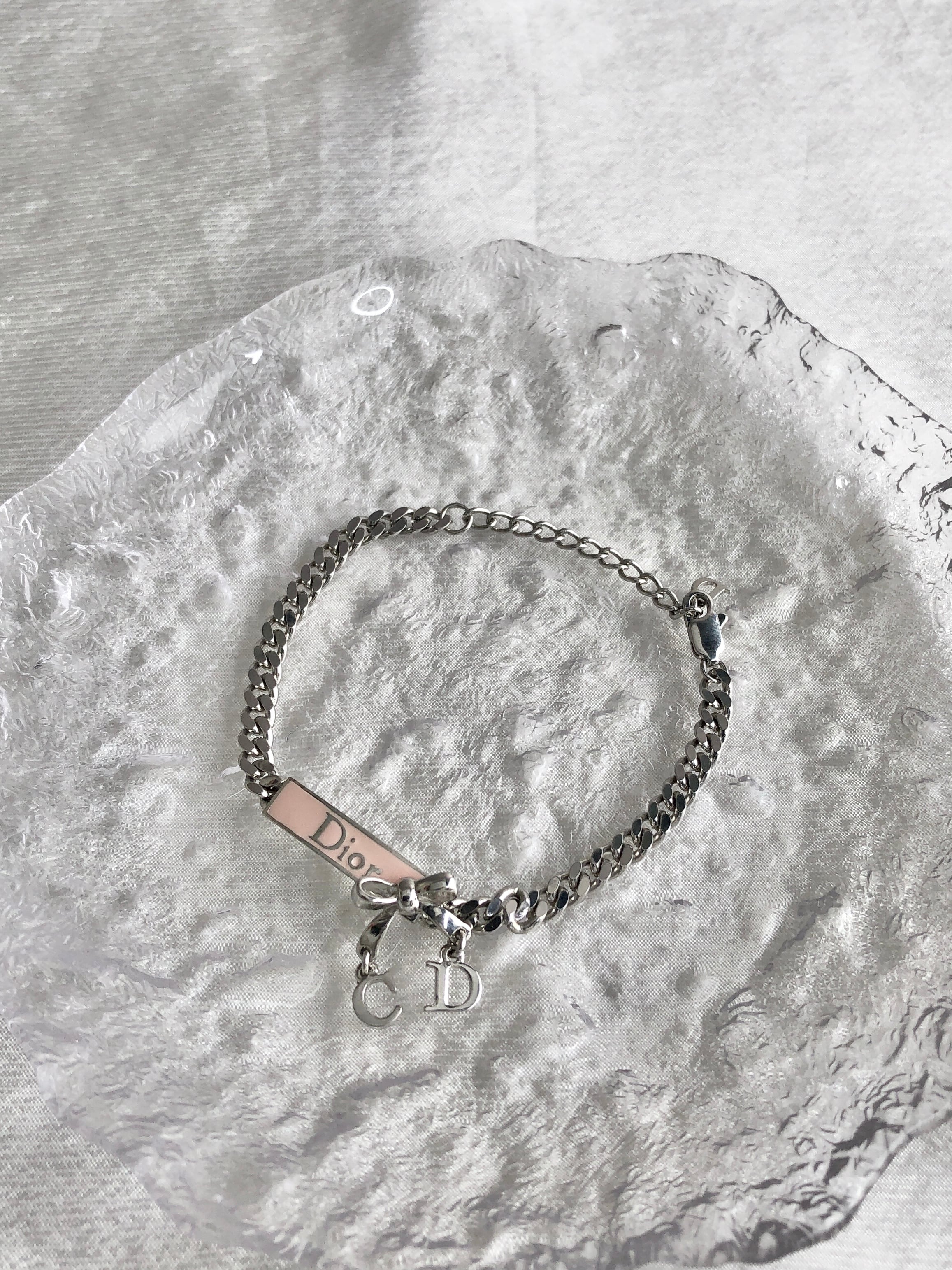 Christian Dior クリスチャン ディオール ブレスレット シルバー ロゴプレート リボン vintage ヴィンテージ オールド rr7unm