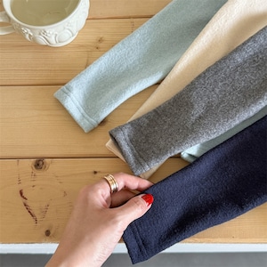 春英字刺しゅうモコモコTシャツ