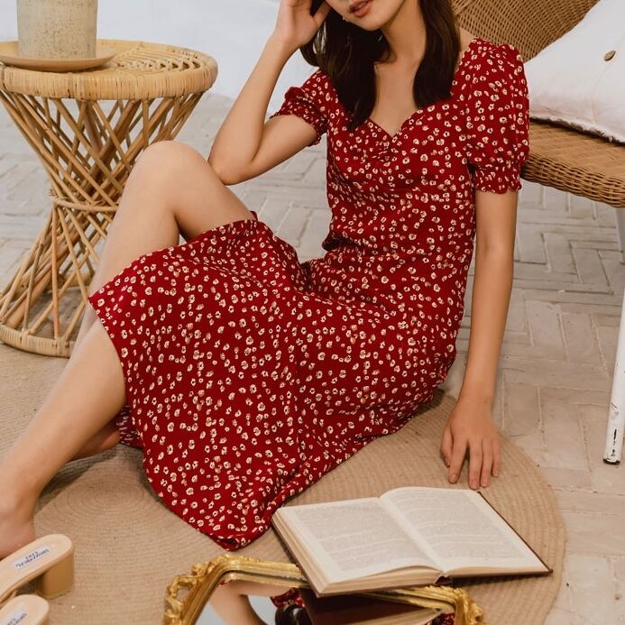 ワンピース レディース 小花柄ワンピース スリット 小花柄 半袖 可愛い かわいい きれいめ 大人 上品 オシャレ お洒落 おしゃれ 大人可愛い 大人女子 ラブリー キュート セクシー エレガント 送料無料 存在感 S M L XL 柄 フラワー レッド 赤 春 夏 誕生日 ランチ ディナー バースデー ママ デート お出かけ 買い物 ショッピング お出かけ 公園 女子会 お泊まり 休日 パーティー イベント 旅行 リゾート 海 プール ファッション コーデ スタイル モテ インスタ映え トレンド 韓国