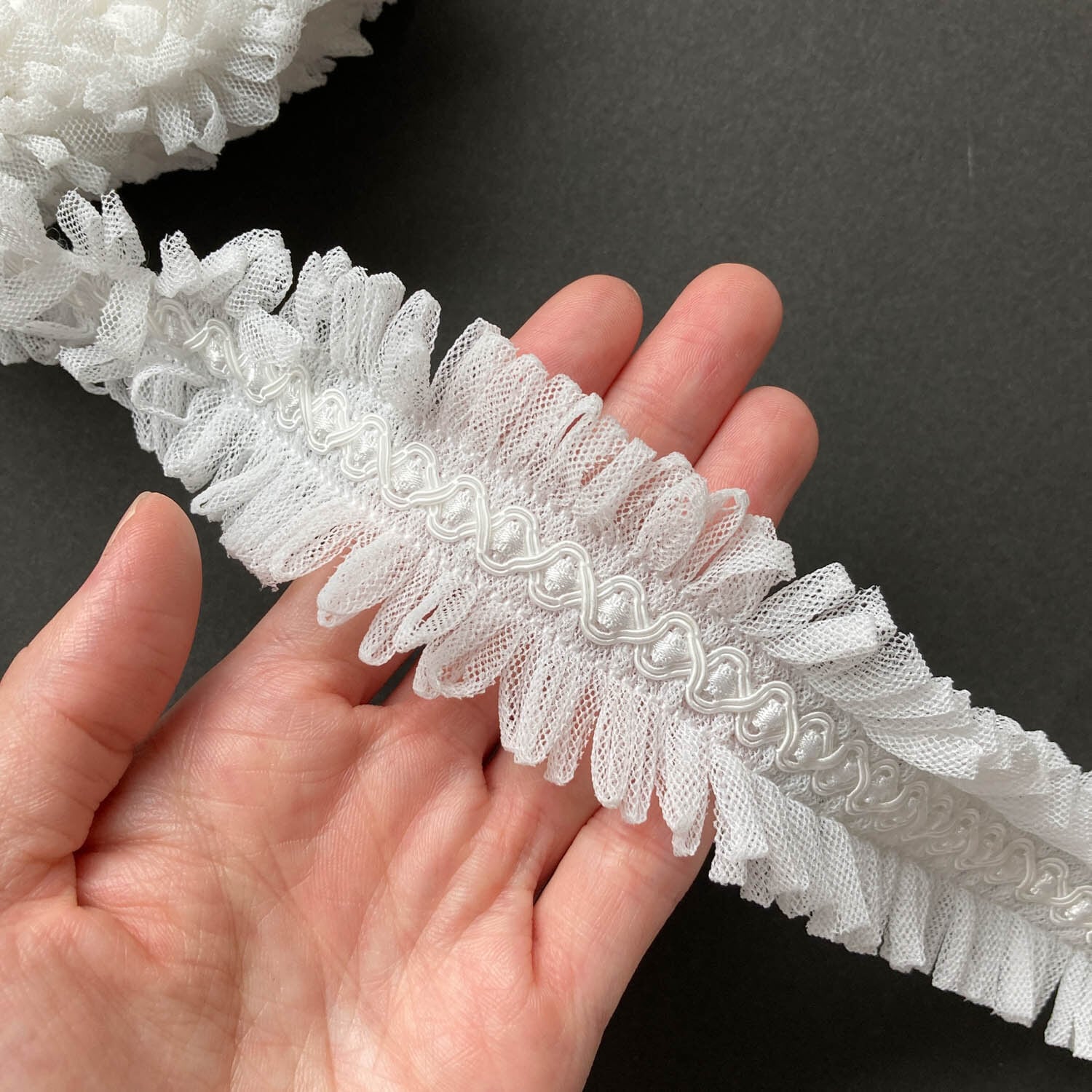 ホワイトチュールフリンジブレード(50cm〜)