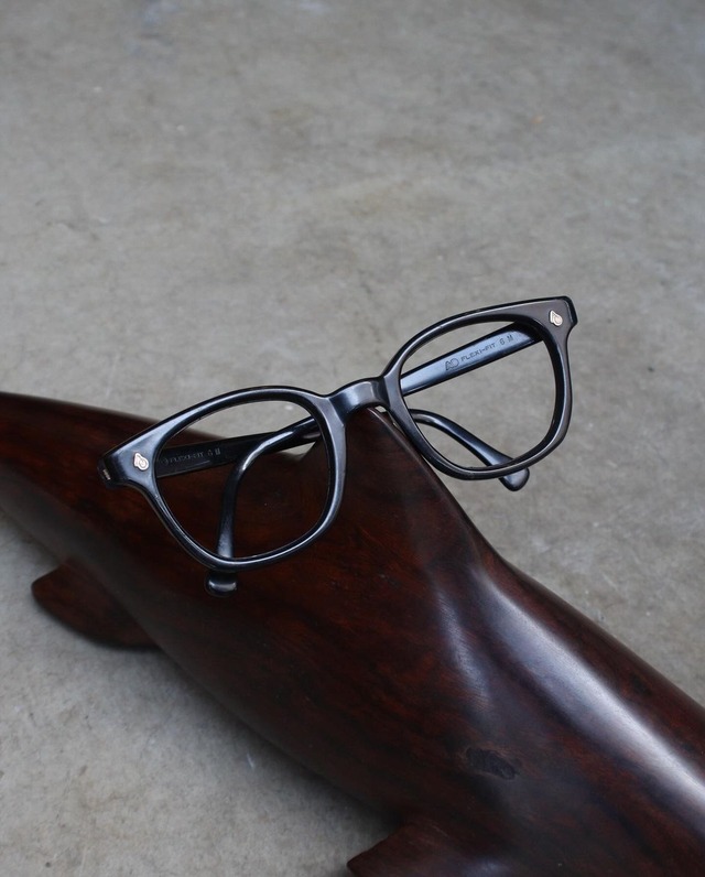 1960s “ american optical “ black flame eye glasses  .size 50⬜︎18-130