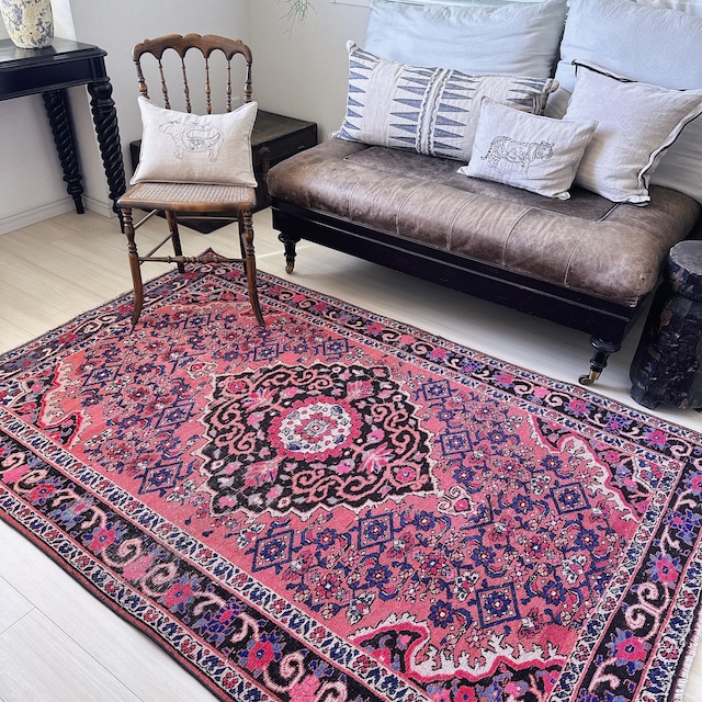 トルコ ヴィンテージラグ TR046 | 東アナトリア | 153cm × 207cm